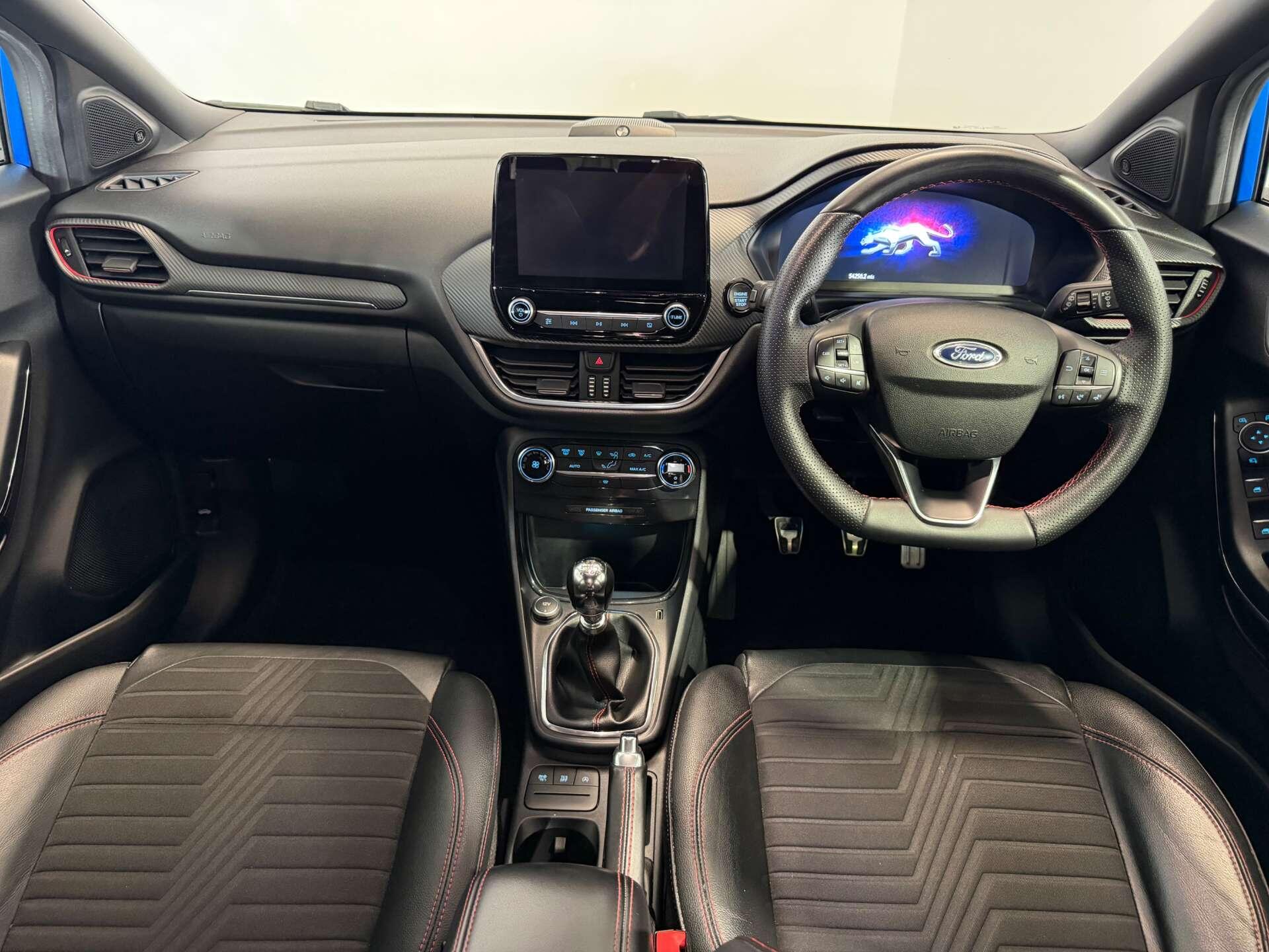 Ford Puma view 13