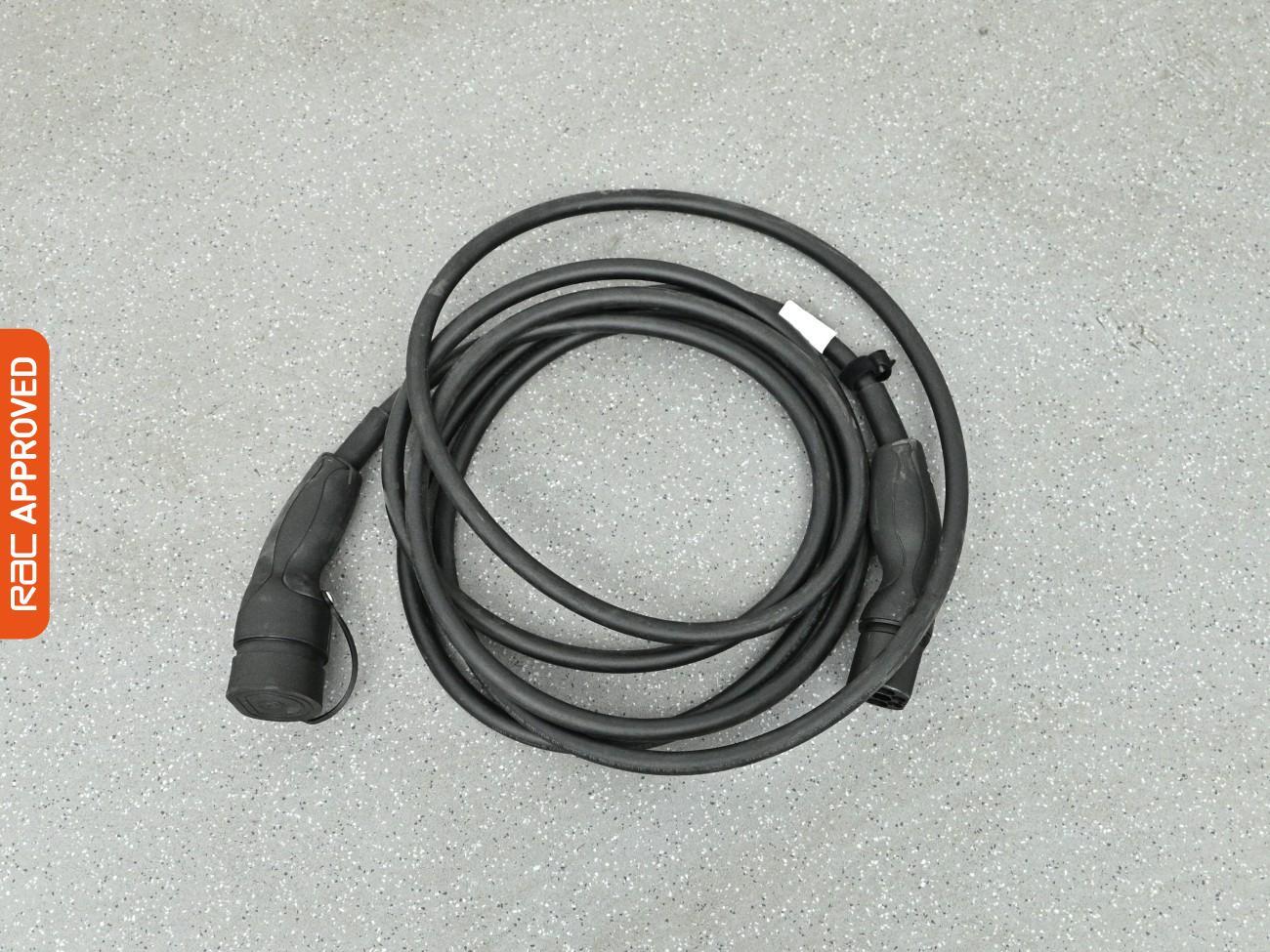 Volvo XC40 view 27