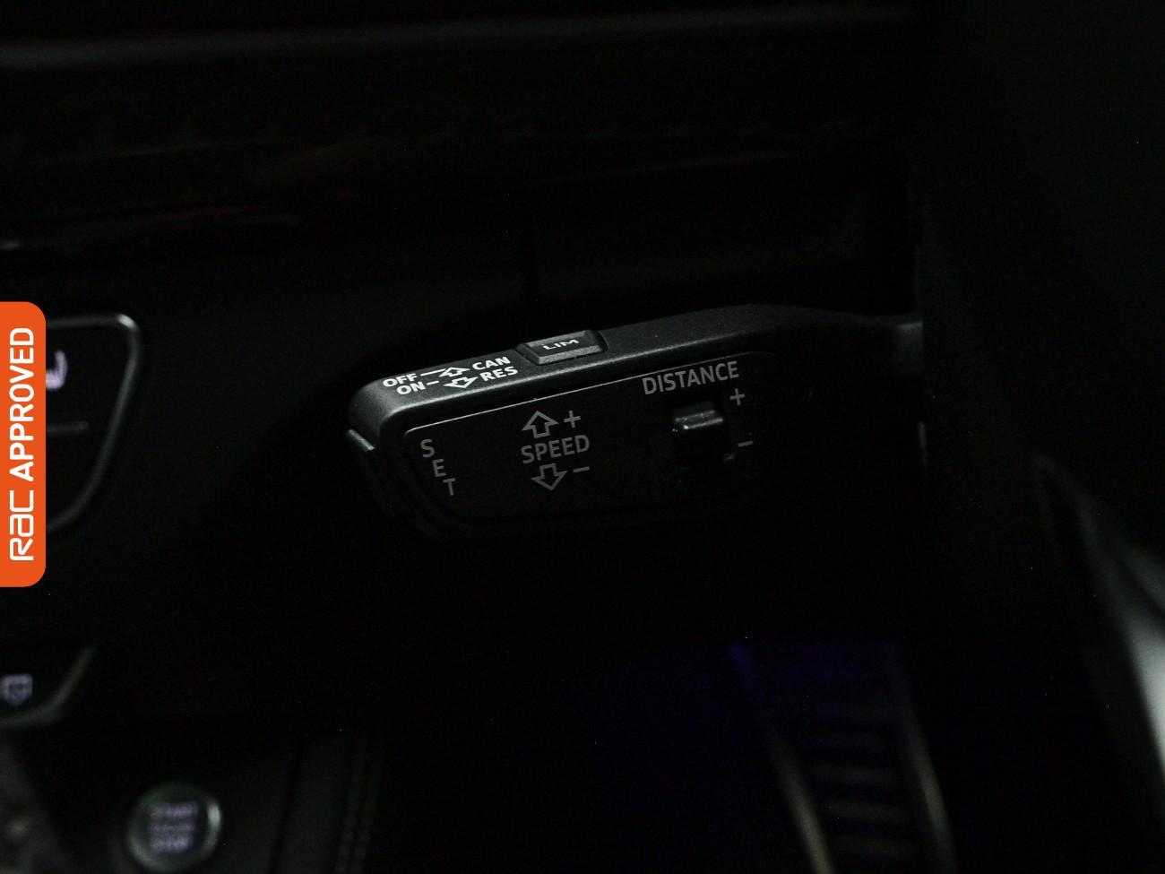 Audi Q5 view 27