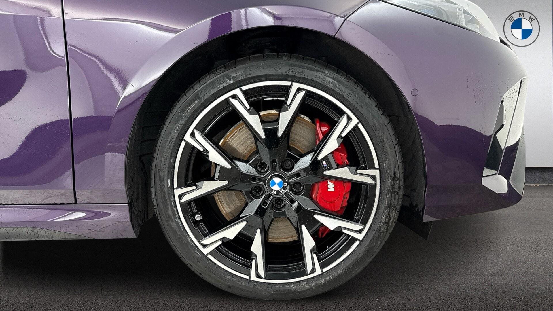 BMW 1 Series view 14