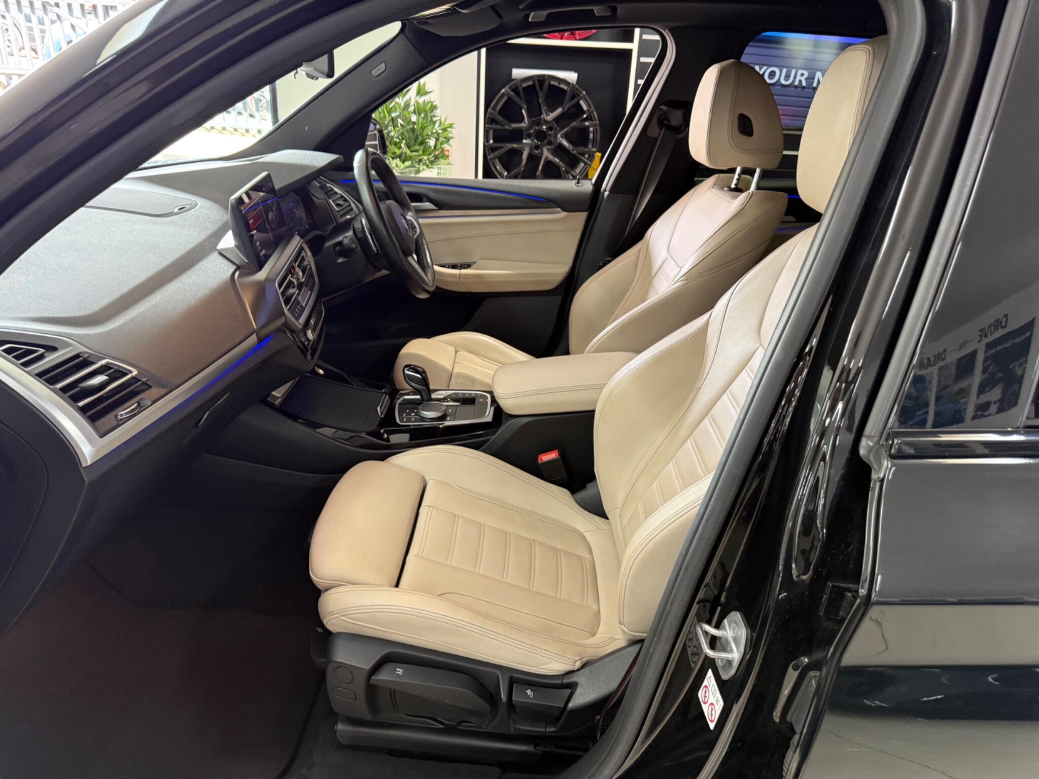 BMW X3 view 34