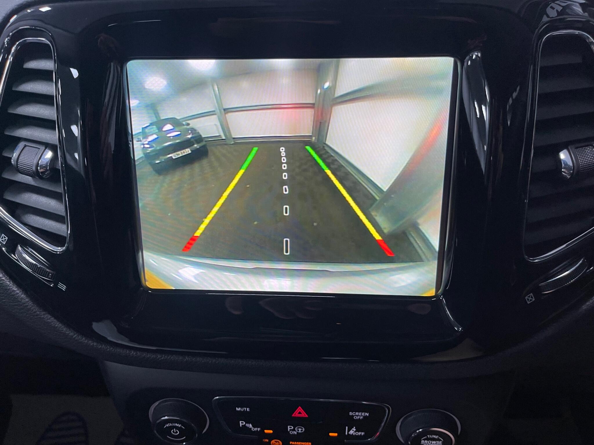 Jeep Compass view 44