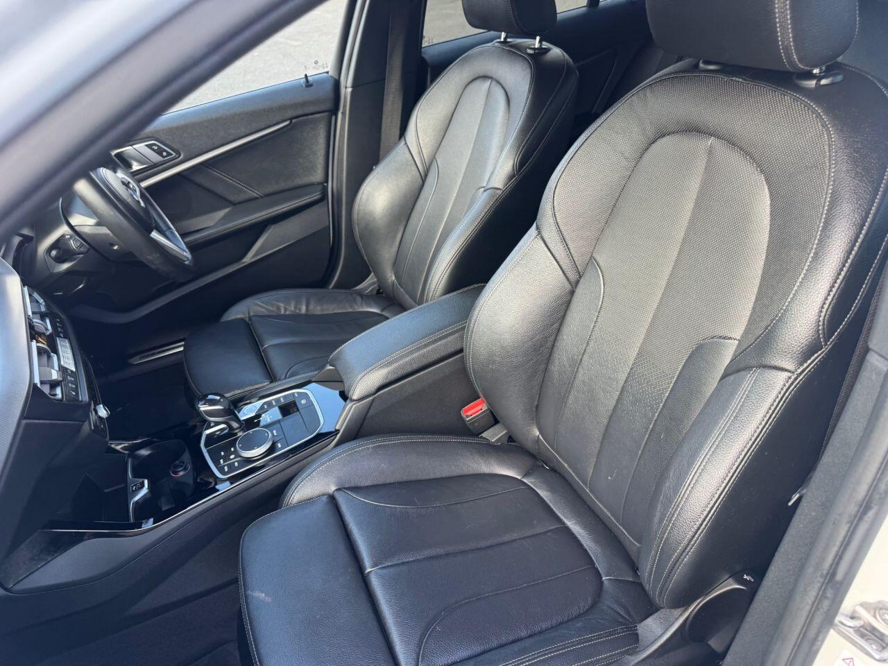 BMW 1 Series view 21