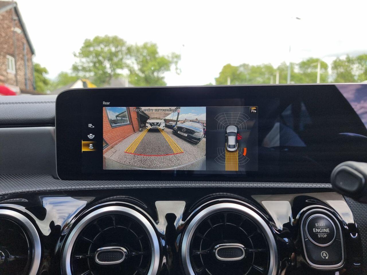 Mercedes-Benz CLA view 25