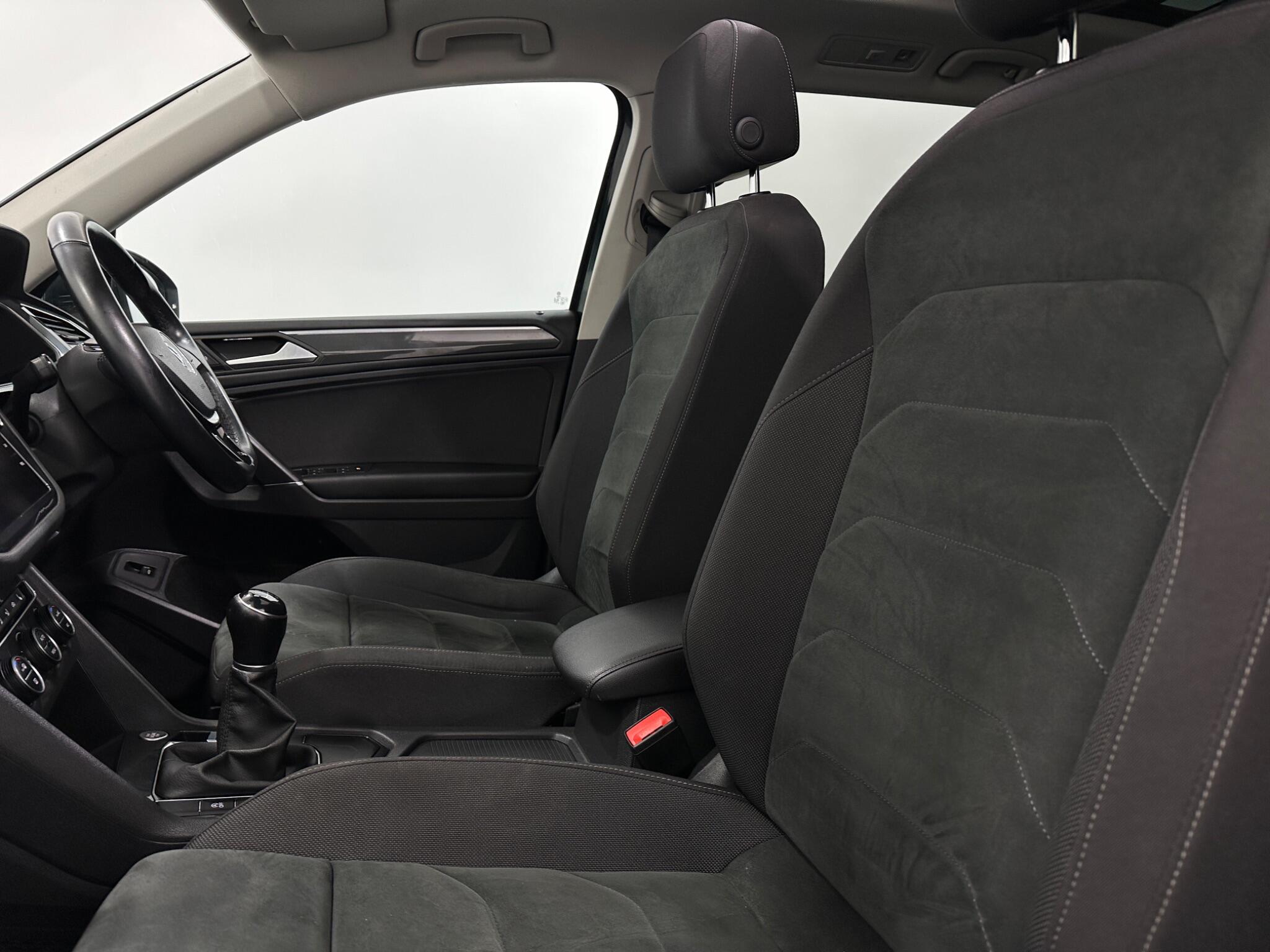 Volkswagen Tiguan Allspace view 36