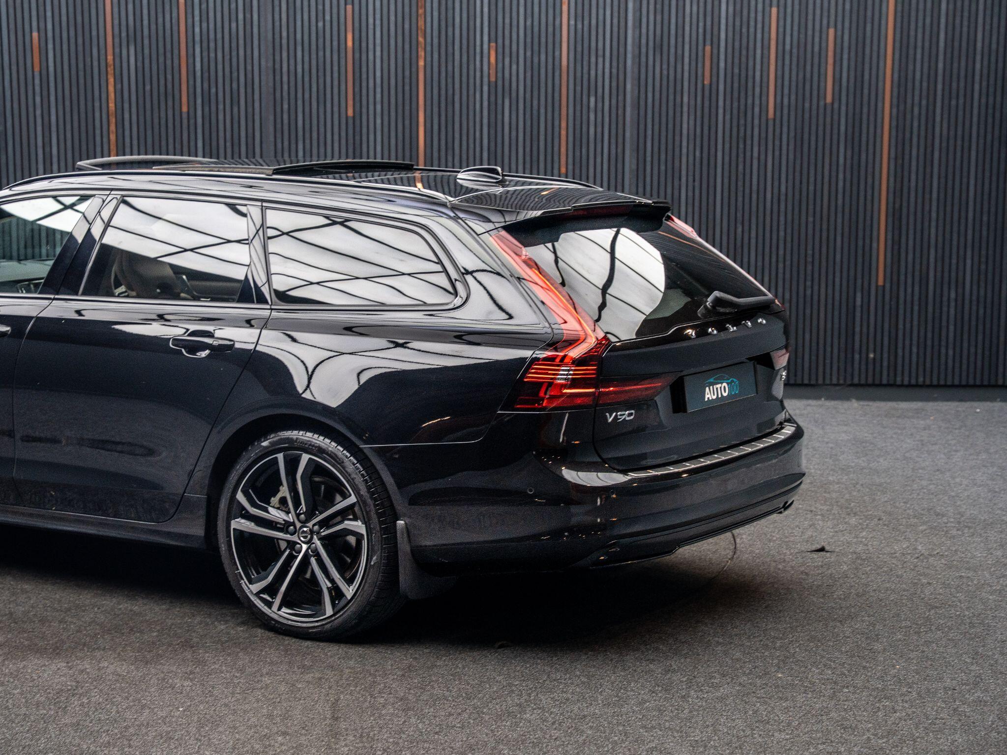Volvo V90 view 9