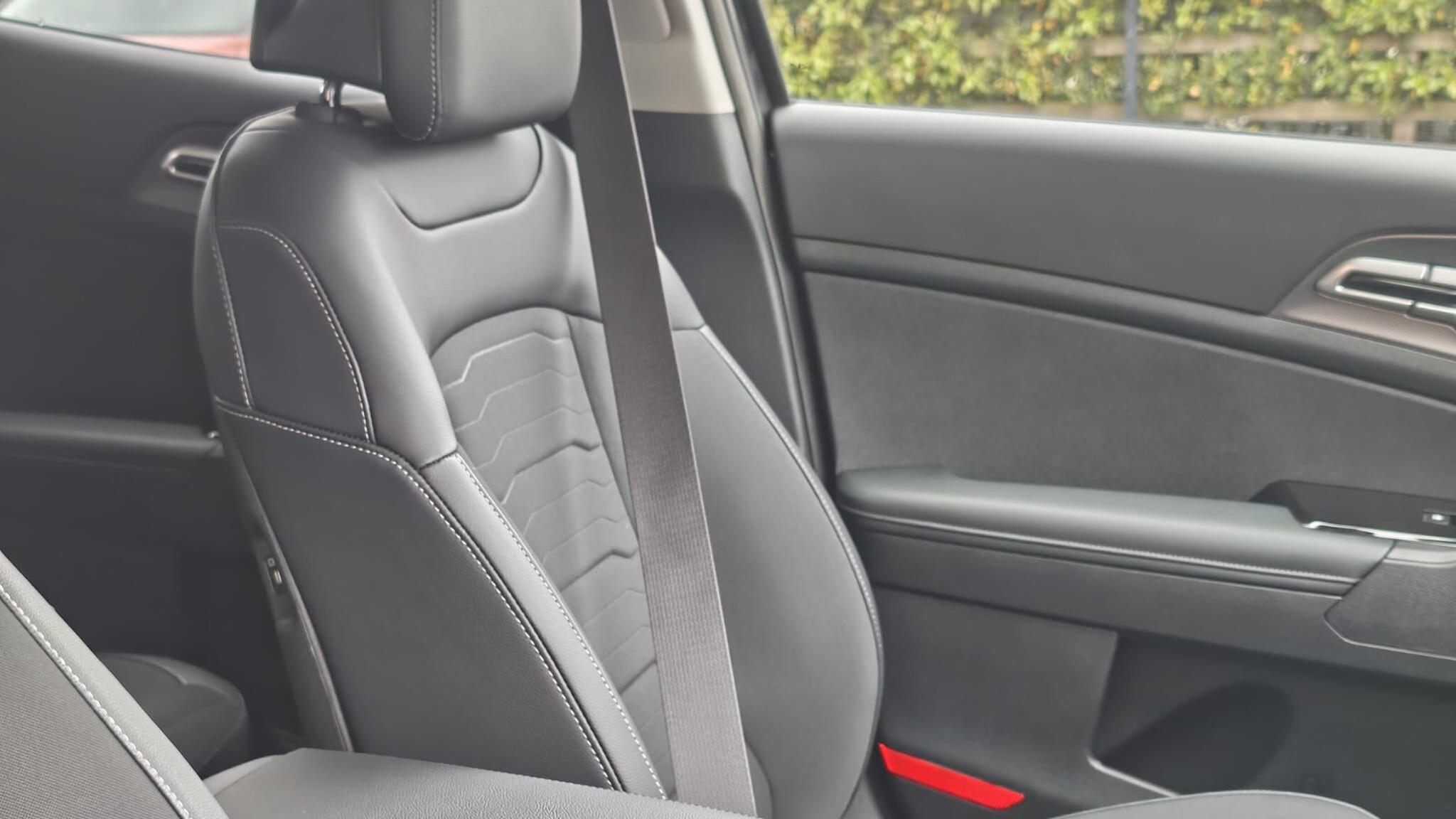 Kia Sportage view 24
