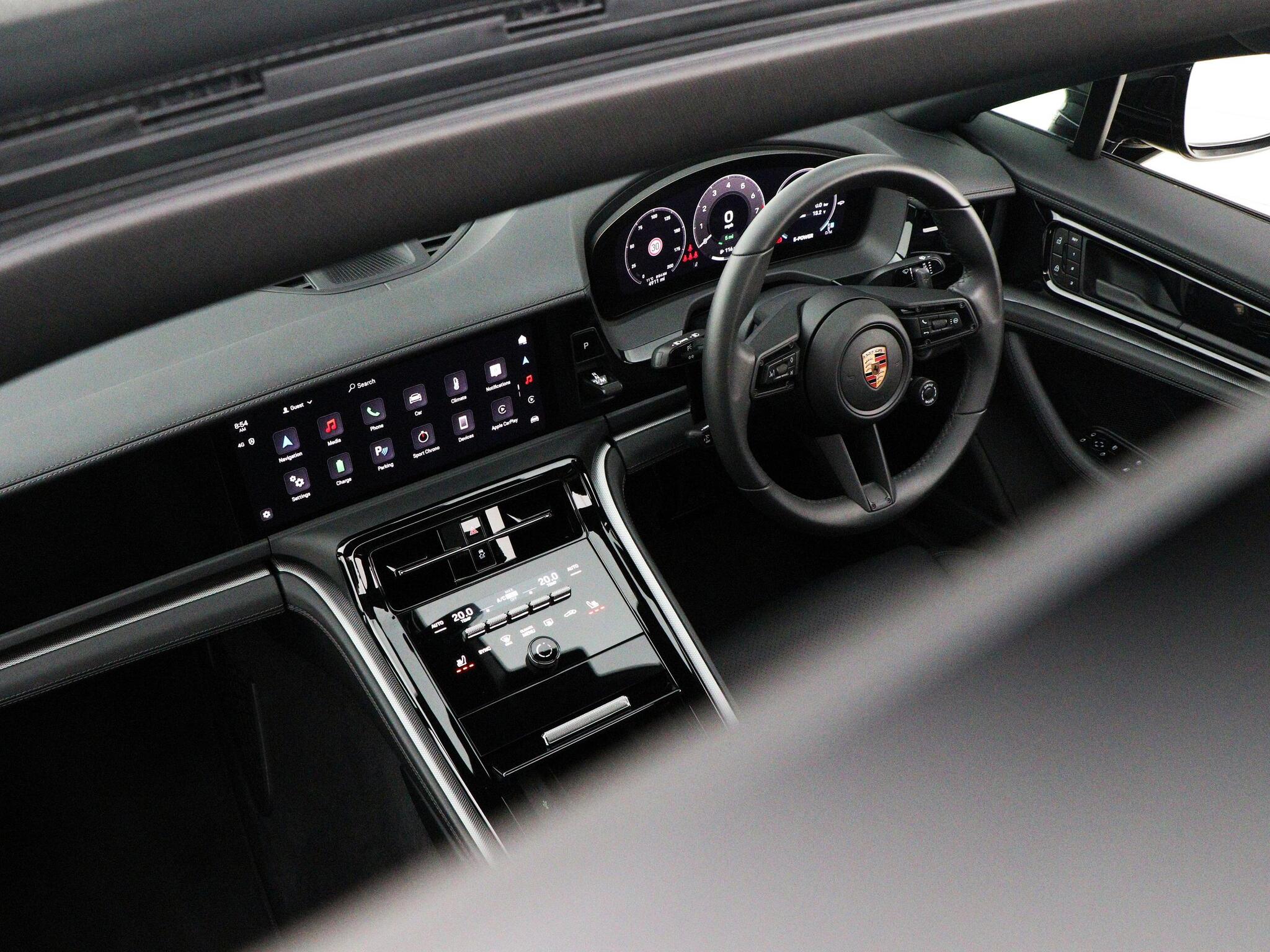 Porsche Panamera view 32