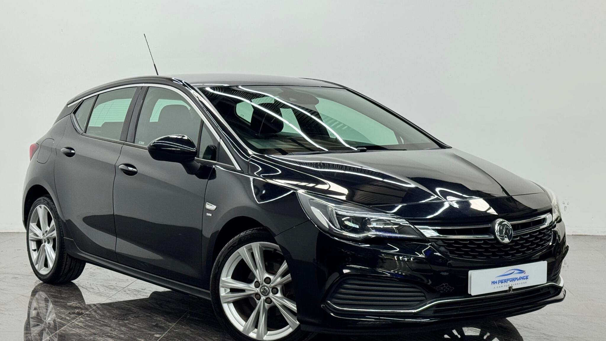 Vauxhall Astra view 3