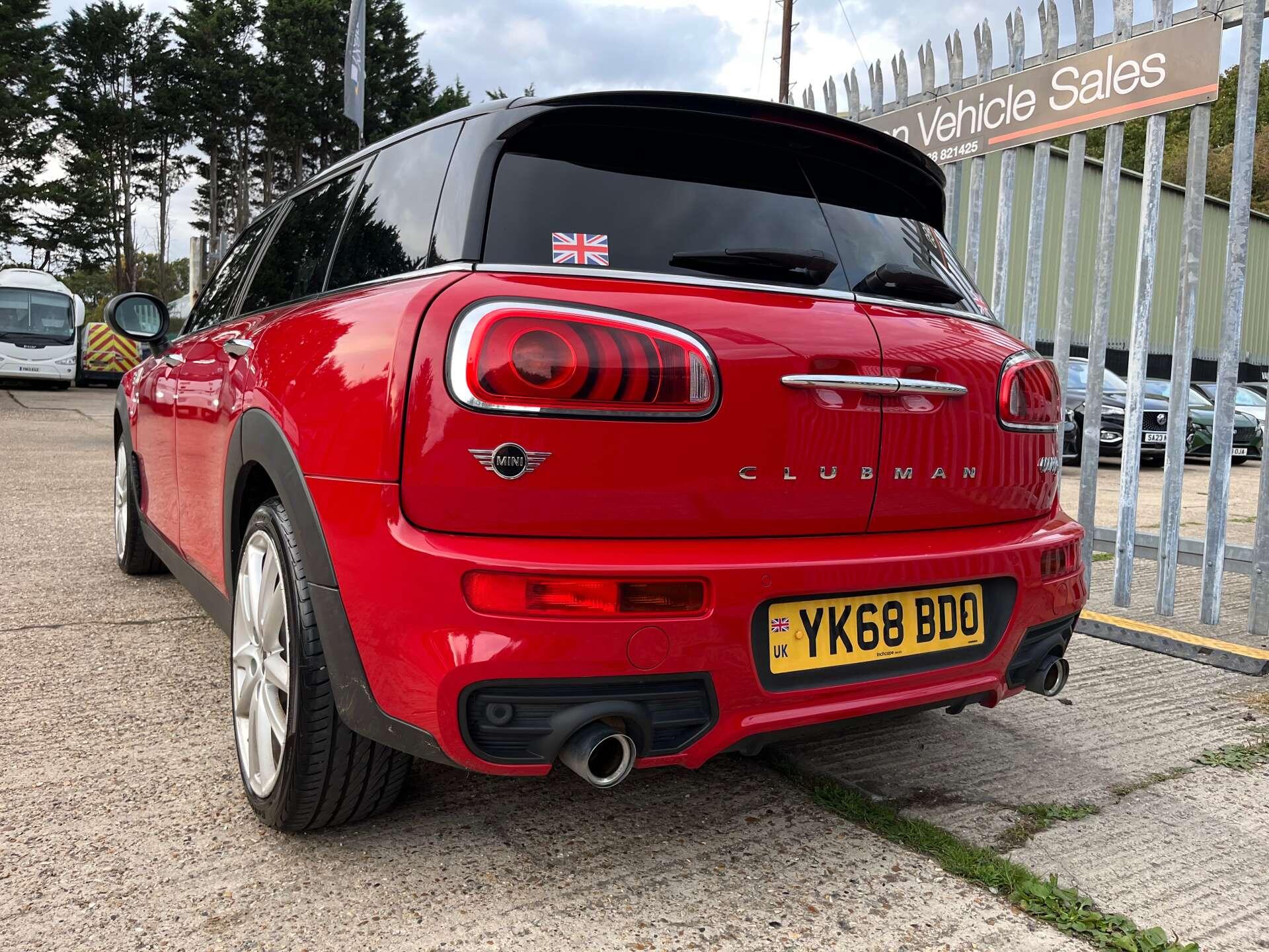 Mini Clubman view 21