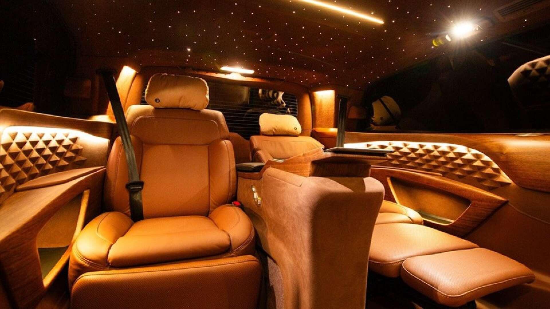Mercedes-Benz V Class view 16
