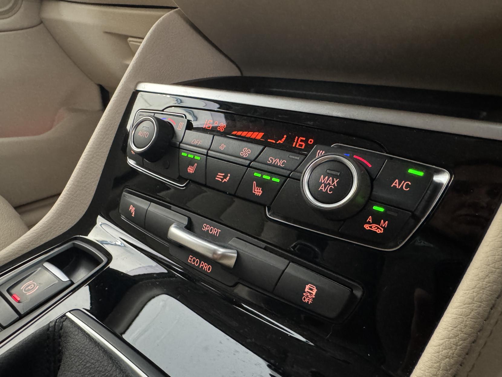 BMW 2 Series Active Tourer view 75