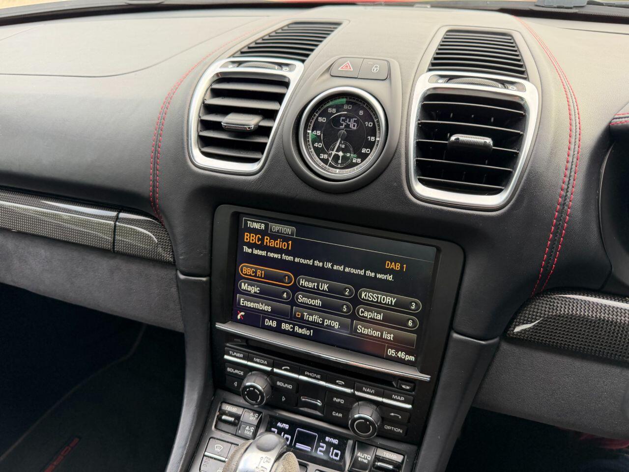Porsche Cayman view 54