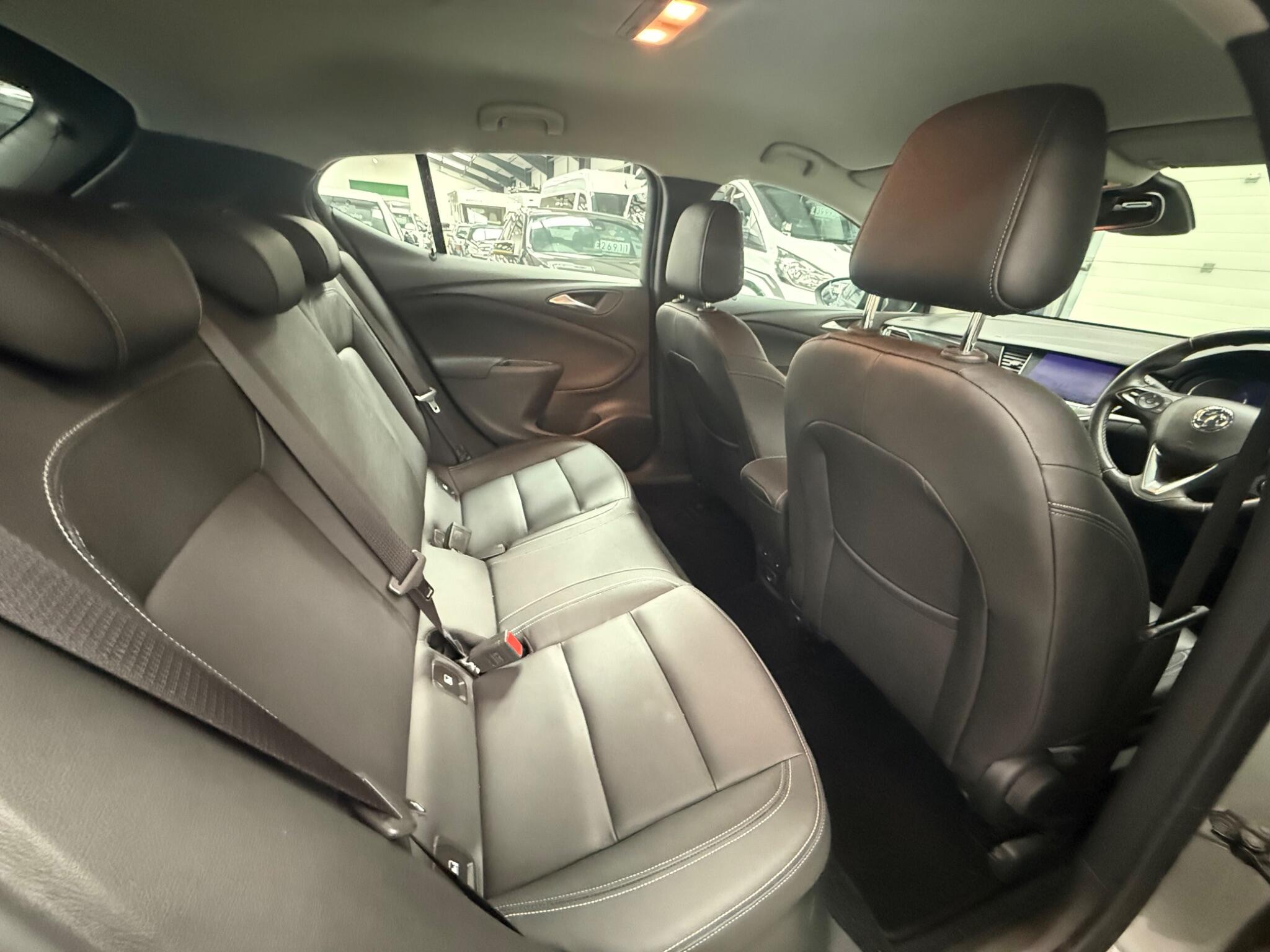 Vauxhall Astra view 16