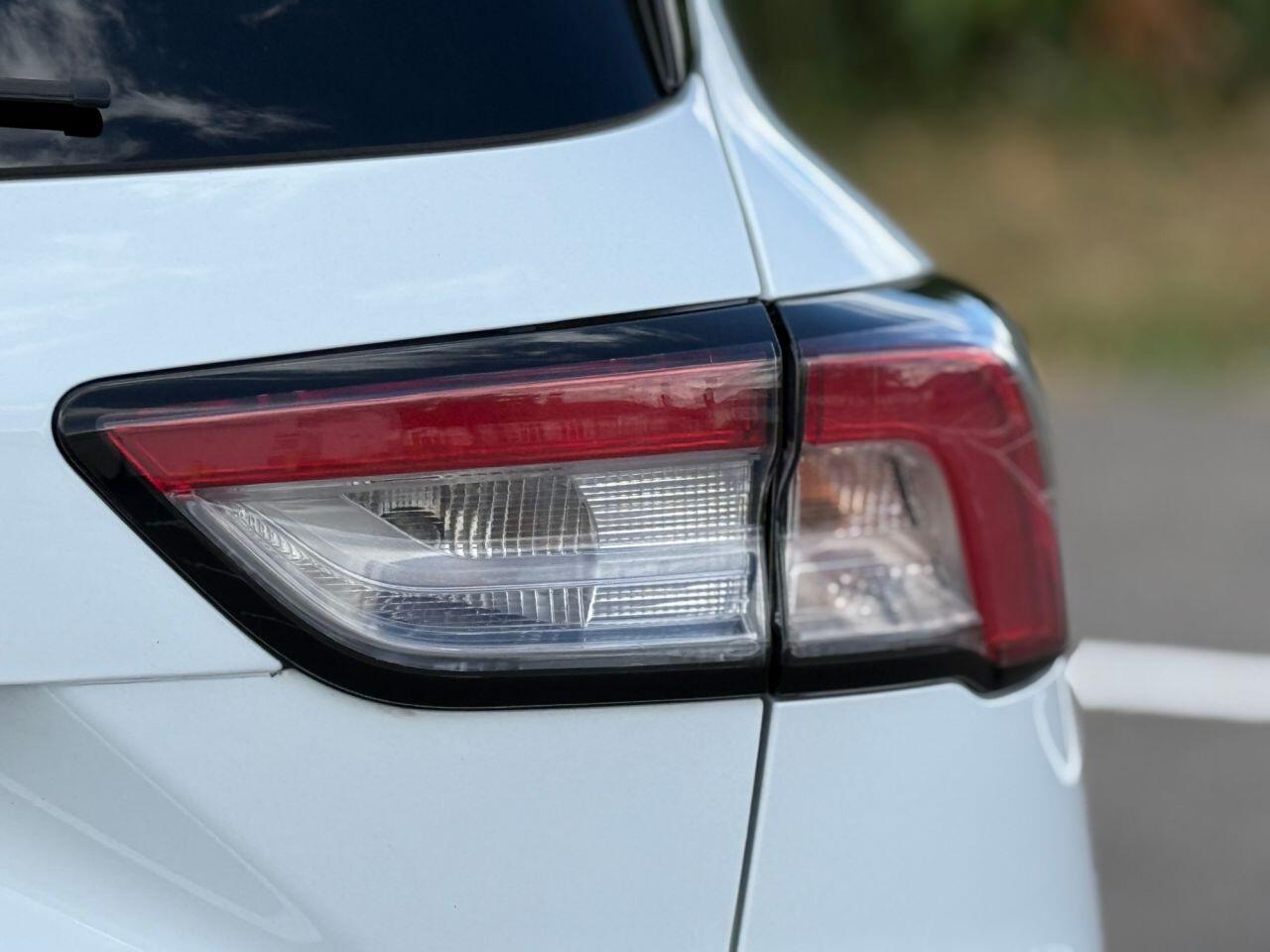 Ford Kuga view 64
