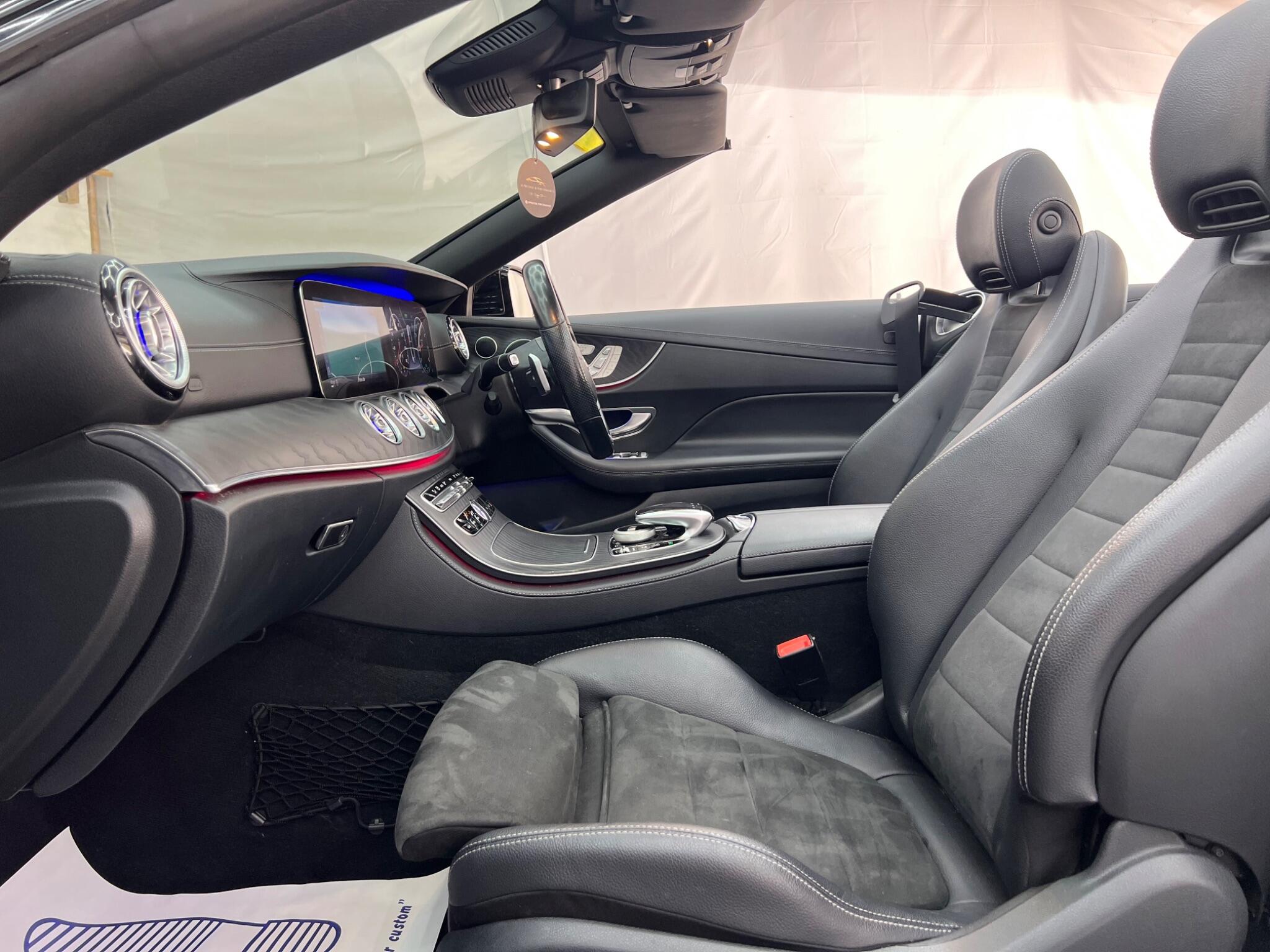 Mercedes-Benz E Class view 50