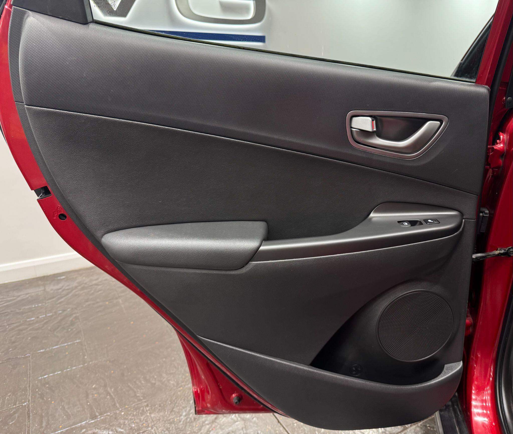 Hyundai Kona view 51