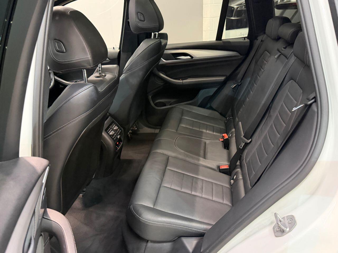 BMW X3 view 29