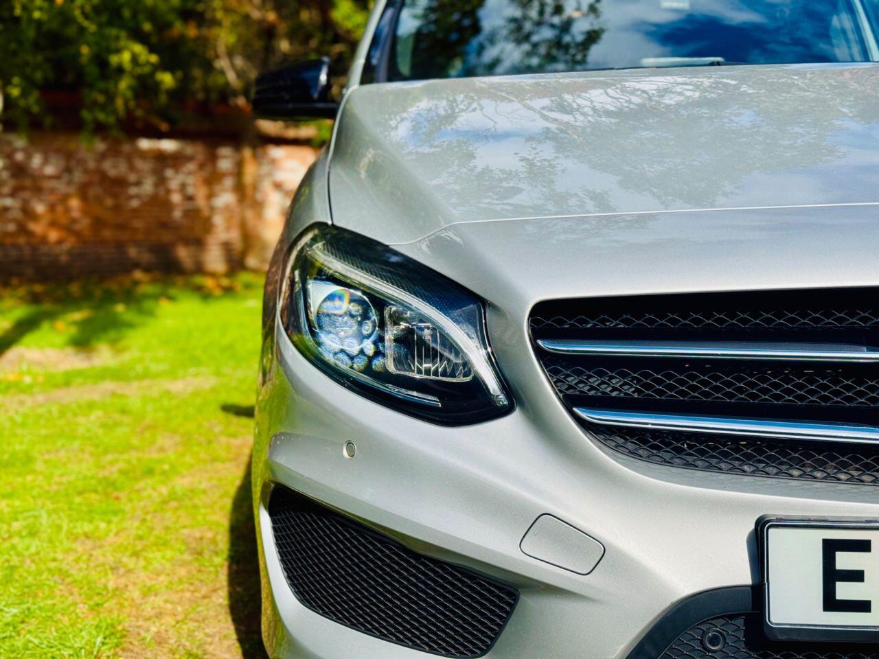 Mercedes-Benz B-Class view 4