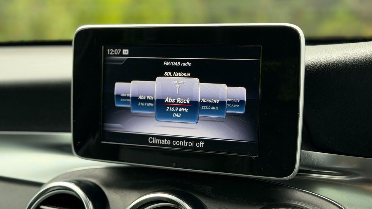 Mercedes-Benz GLC view 21