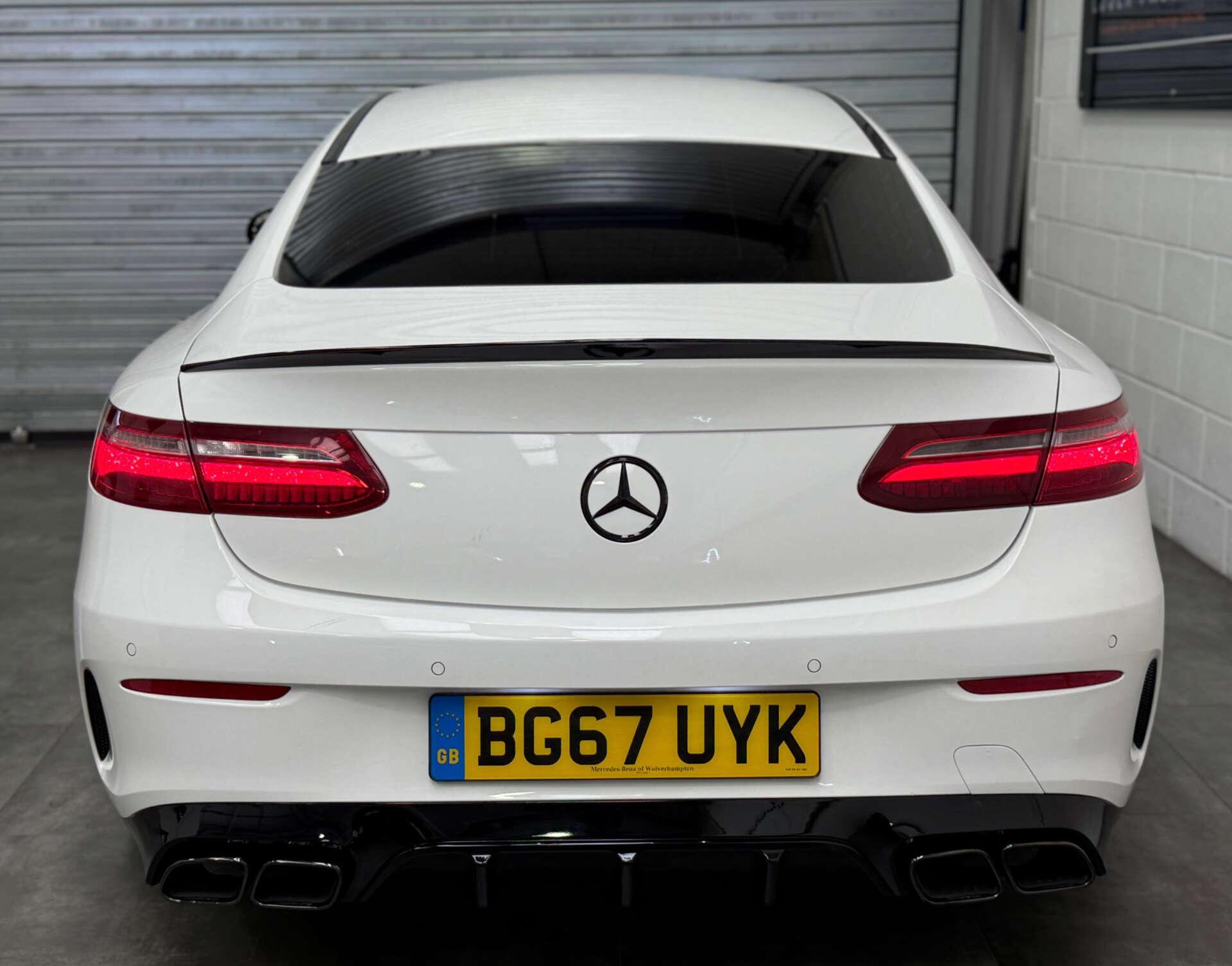 Mercedes-Benz E-Class view 7