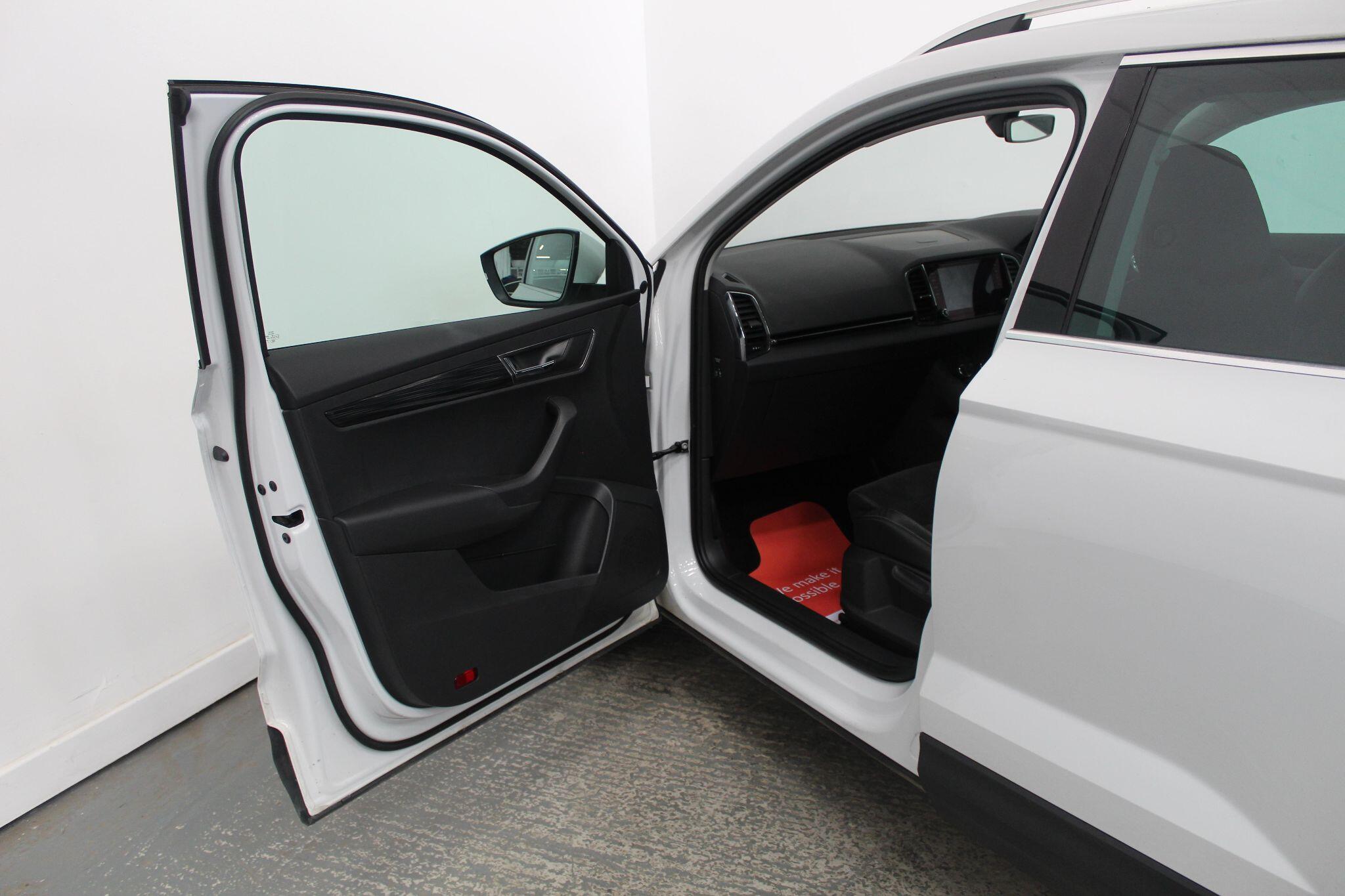 Skoda Karoq view 27