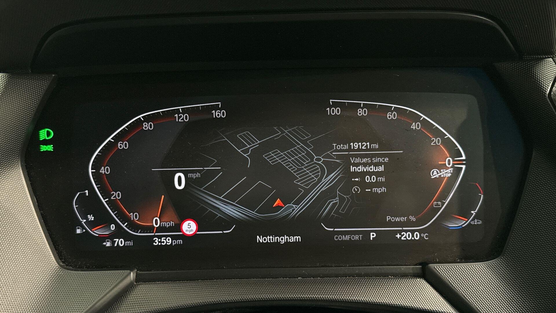 BMW 1 Series view 9