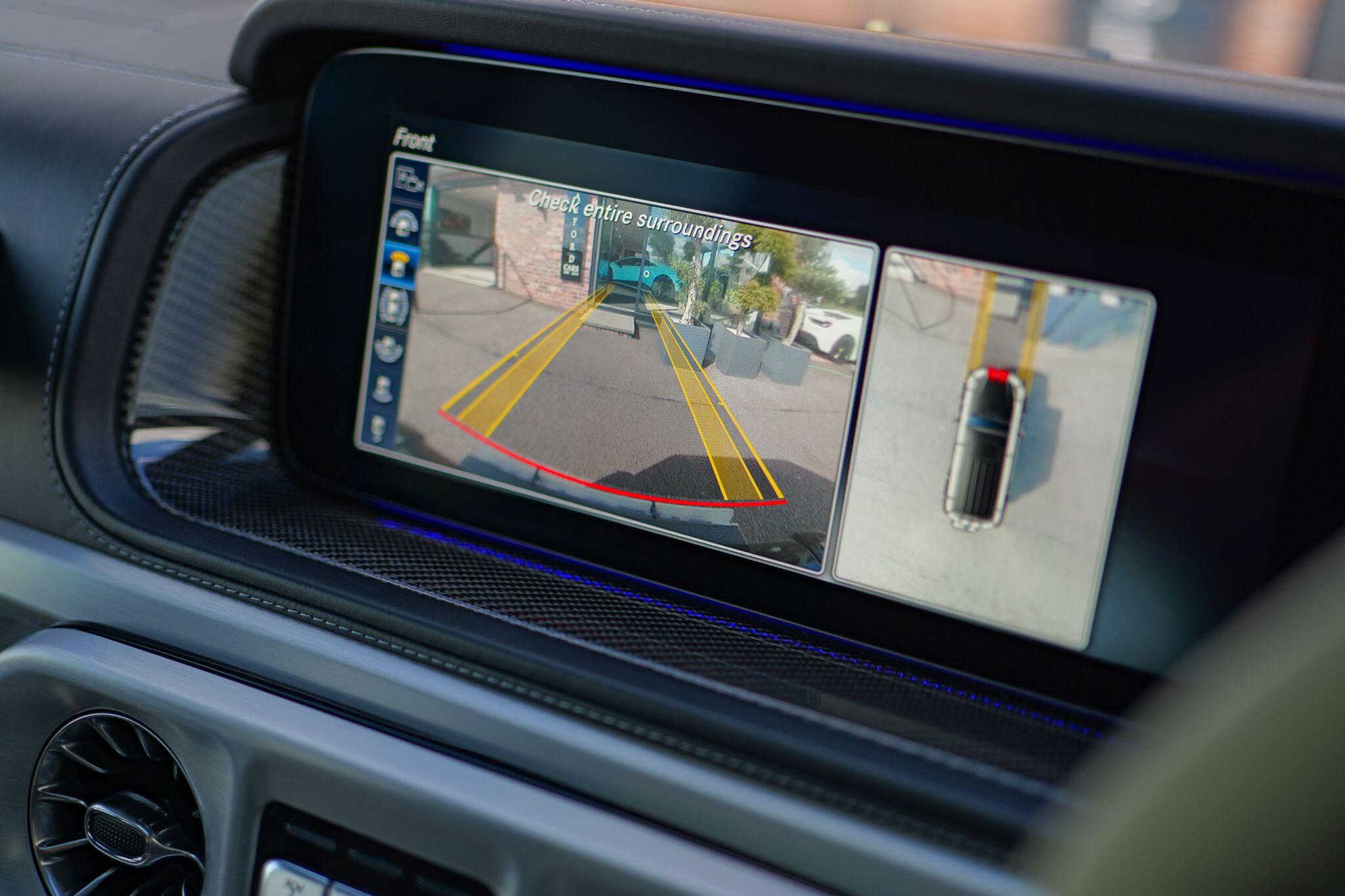 Mercedes-Benz G-Class view 12
