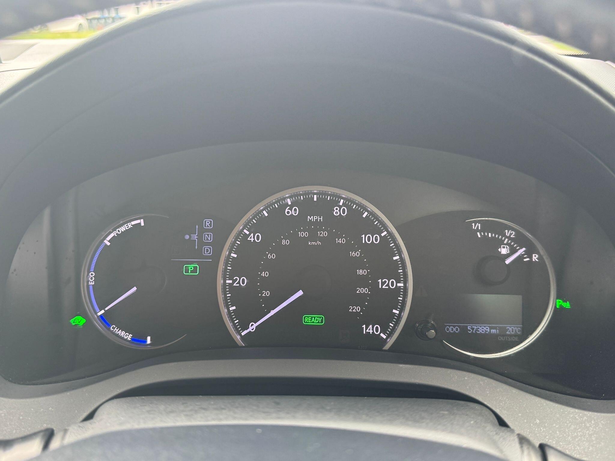 Lexus CT view 39