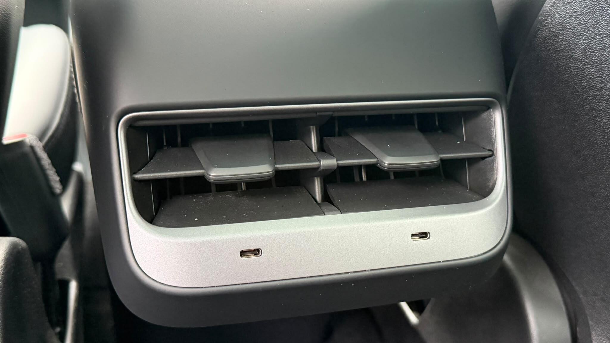 Tesla Model Y view 37