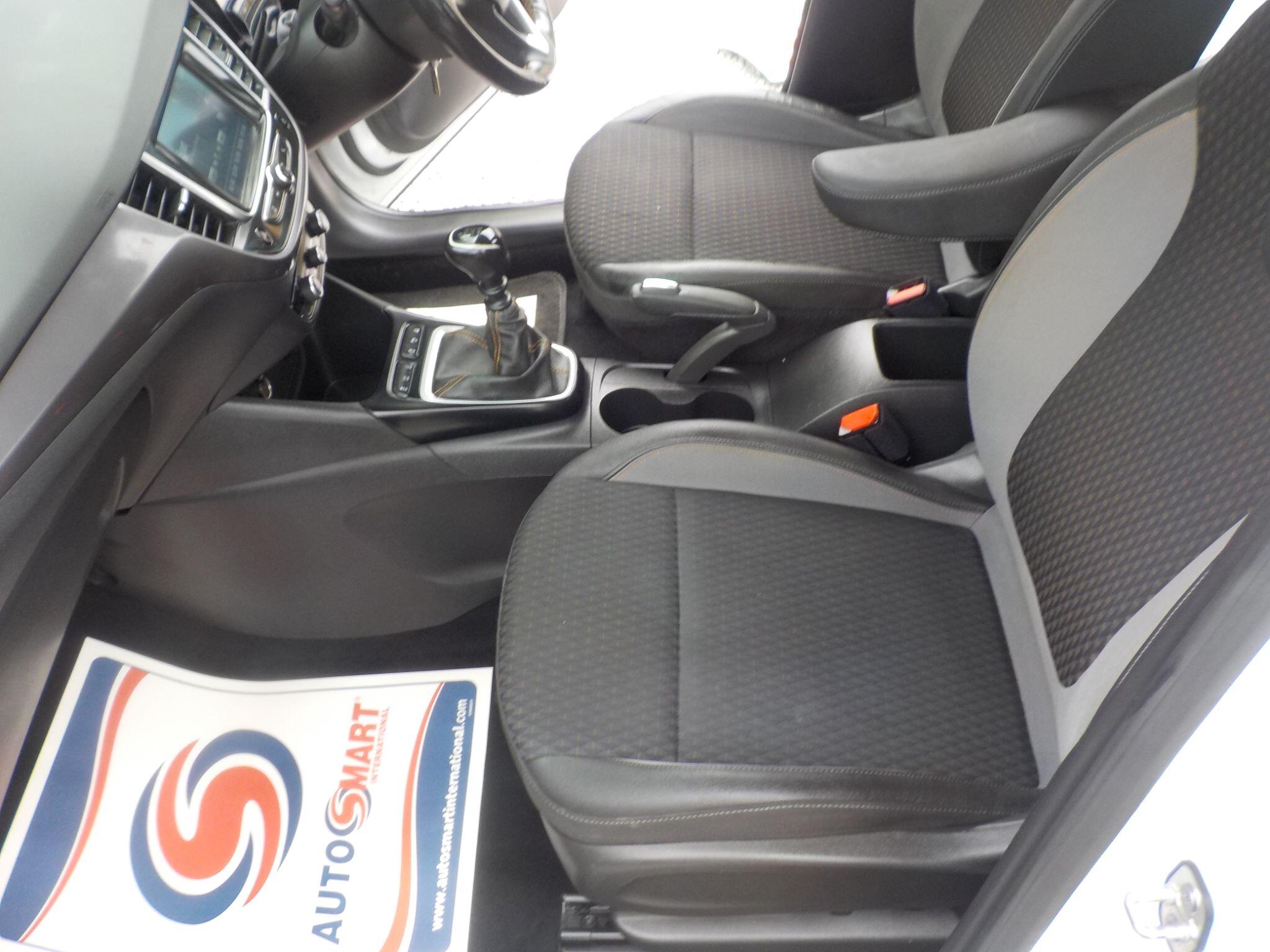 Vauxhall Crossland X 1.2 Turbo ecoTEC GPF Elite Euro 6 (s/s) 5dr
