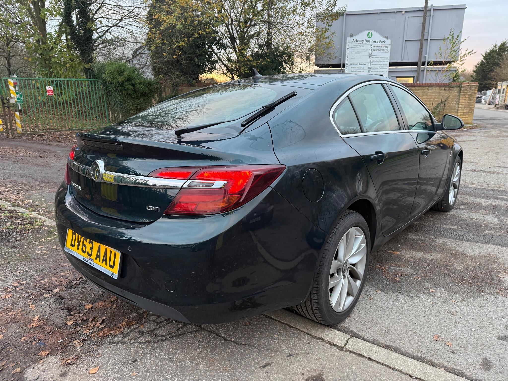 2013 Vauxhall Insignia image 7