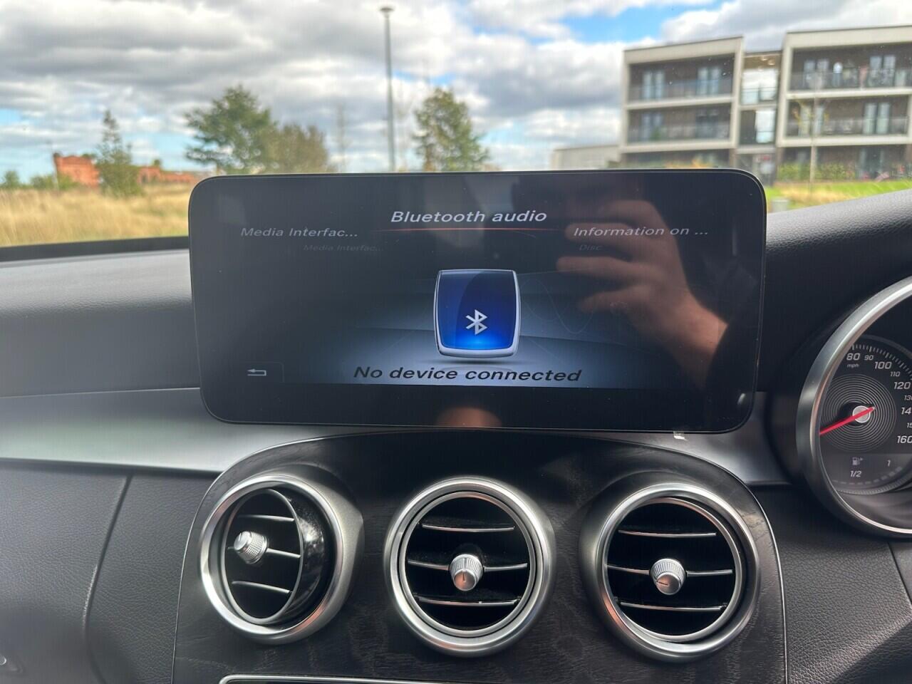 Mercedes-Benz C-Class view 34