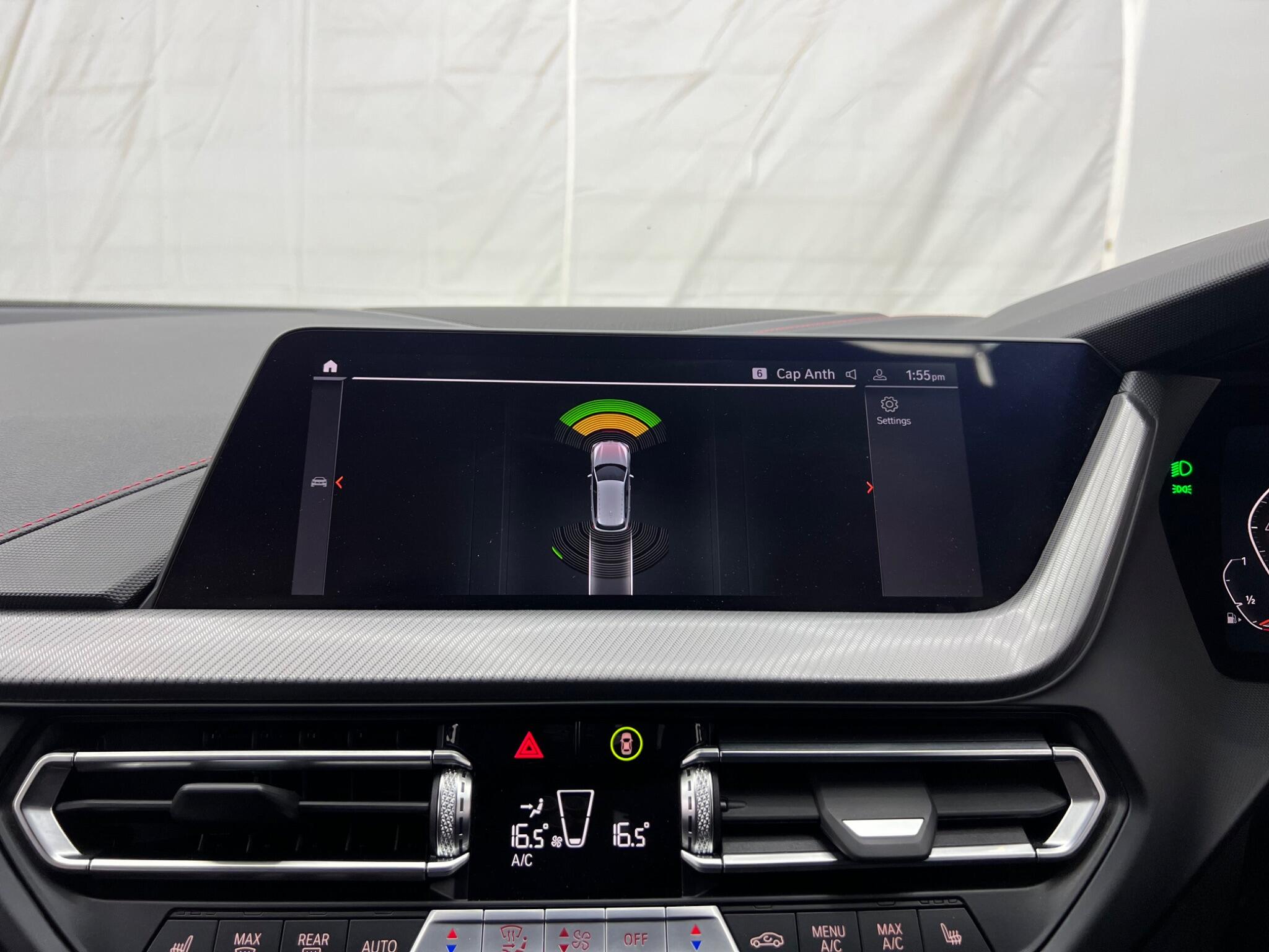 BMW 1 Series view 38