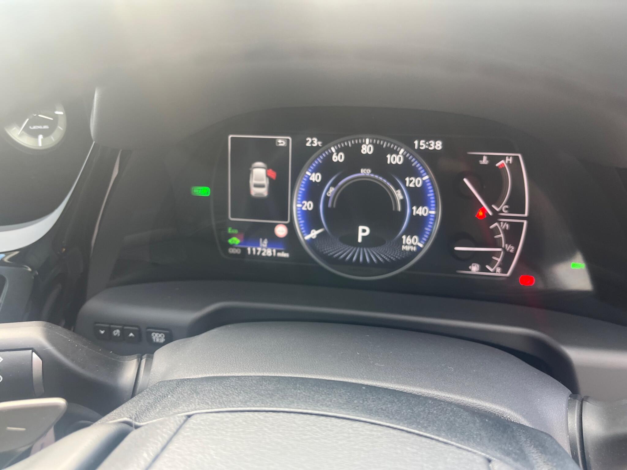 Lexus ES view 45