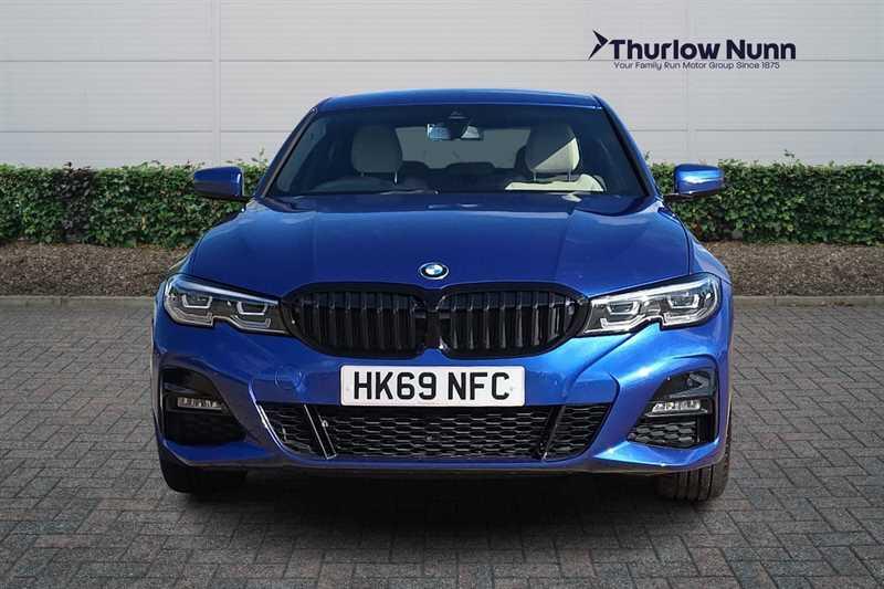 BMW 3 Series view 8