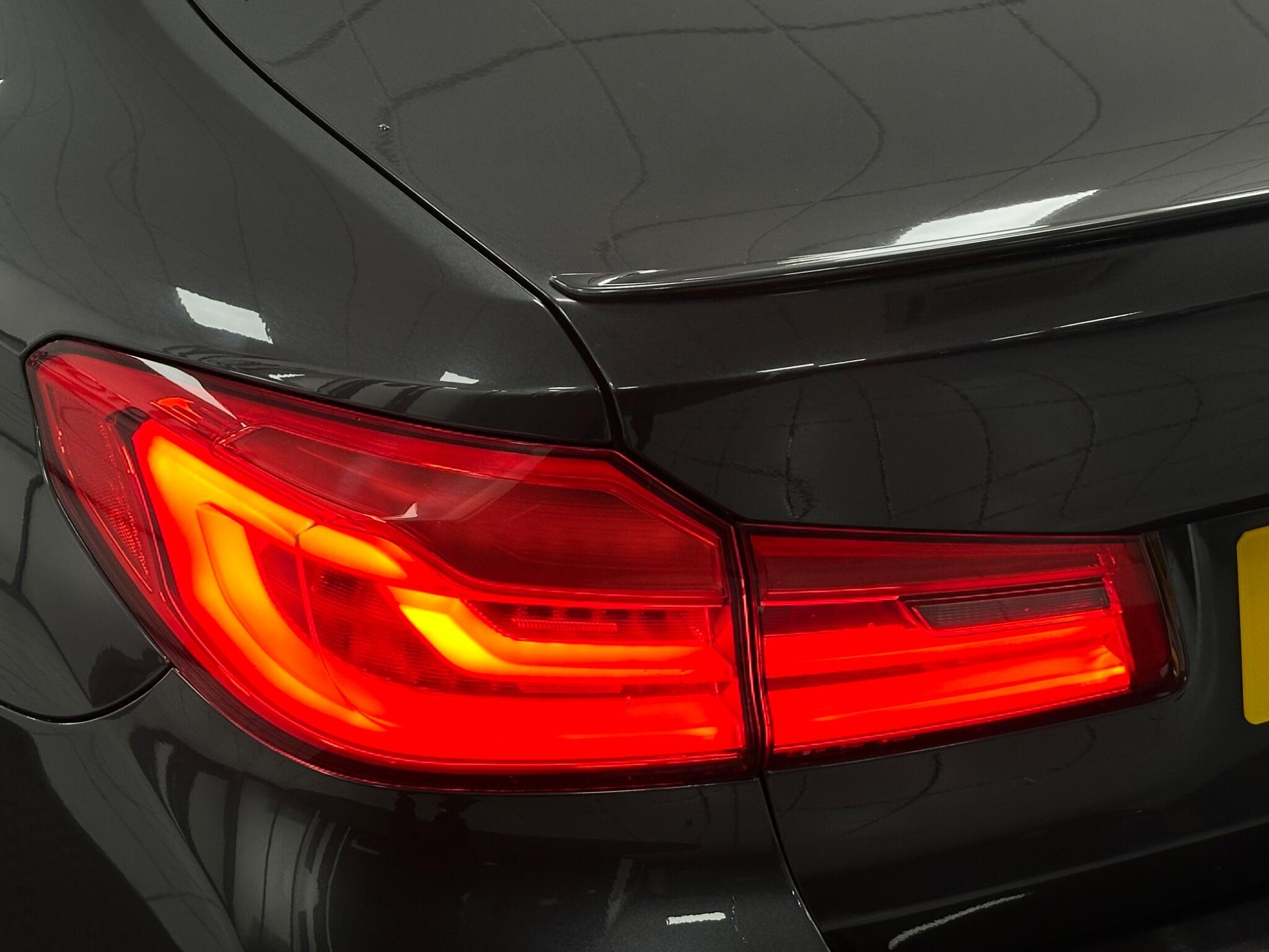 BMW 5 Series view 42