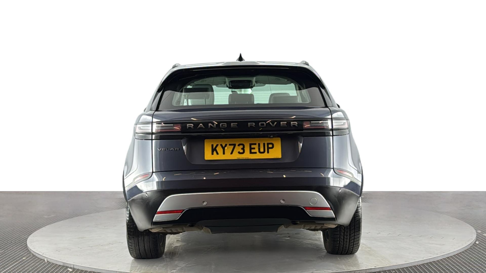 Land Rover Range Rover Velar view 5