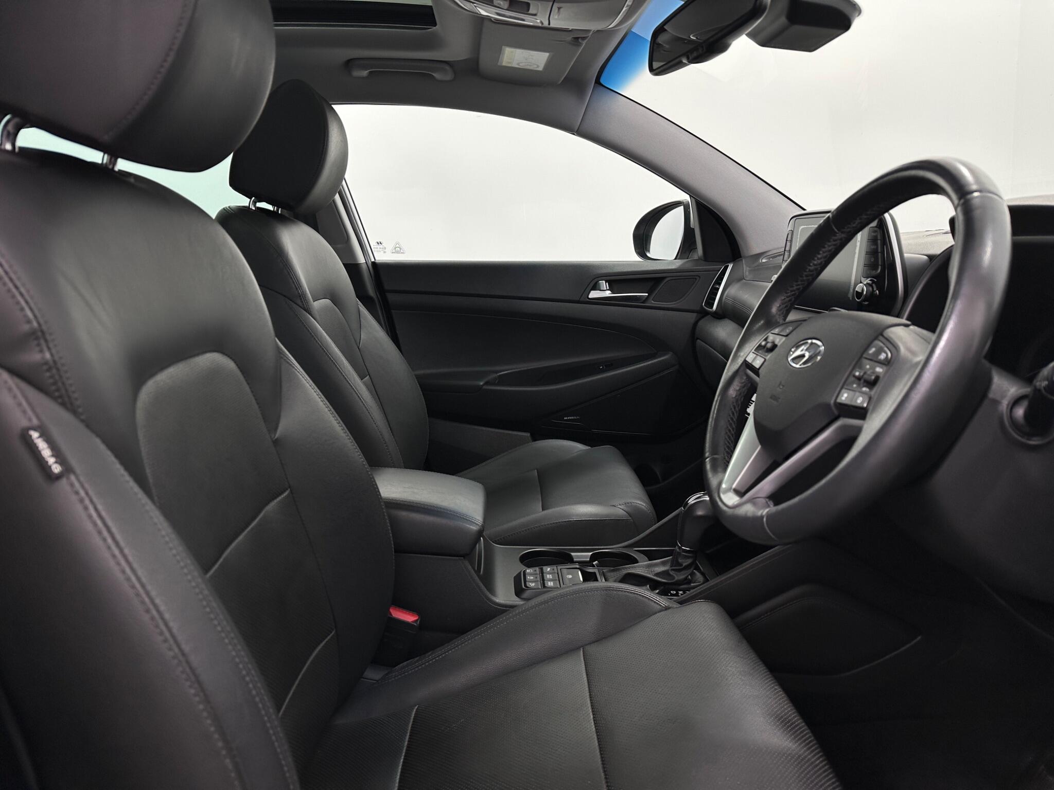 Hyundai Tucson view 32