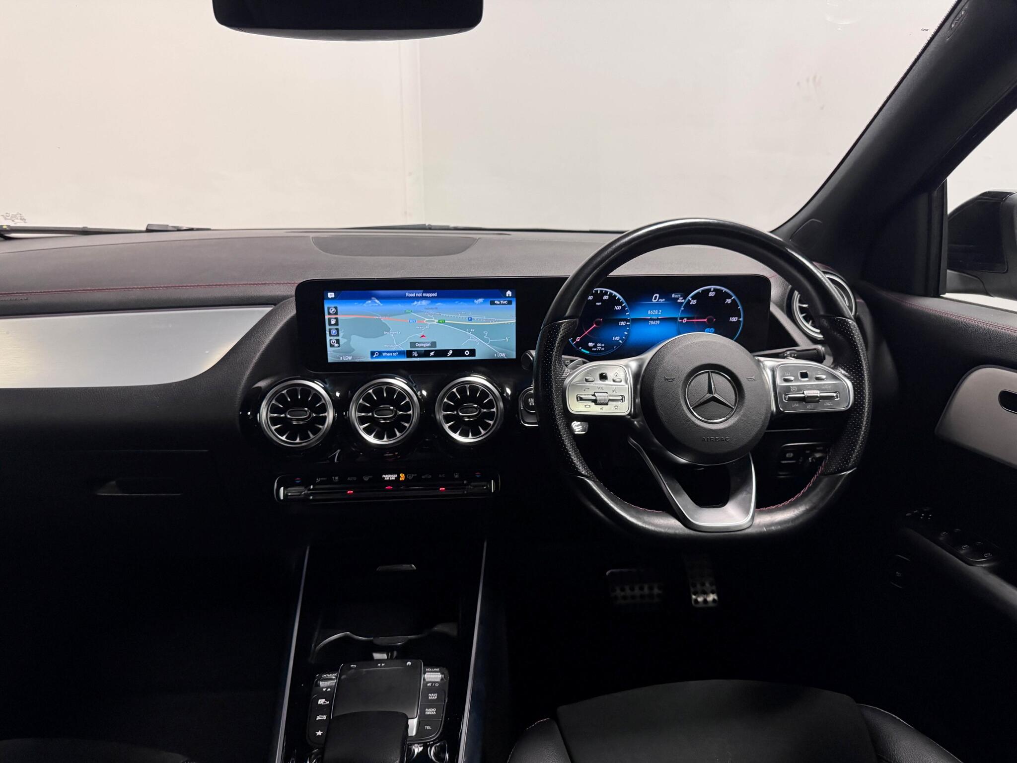 Mercedes-Benz Eqa view 31