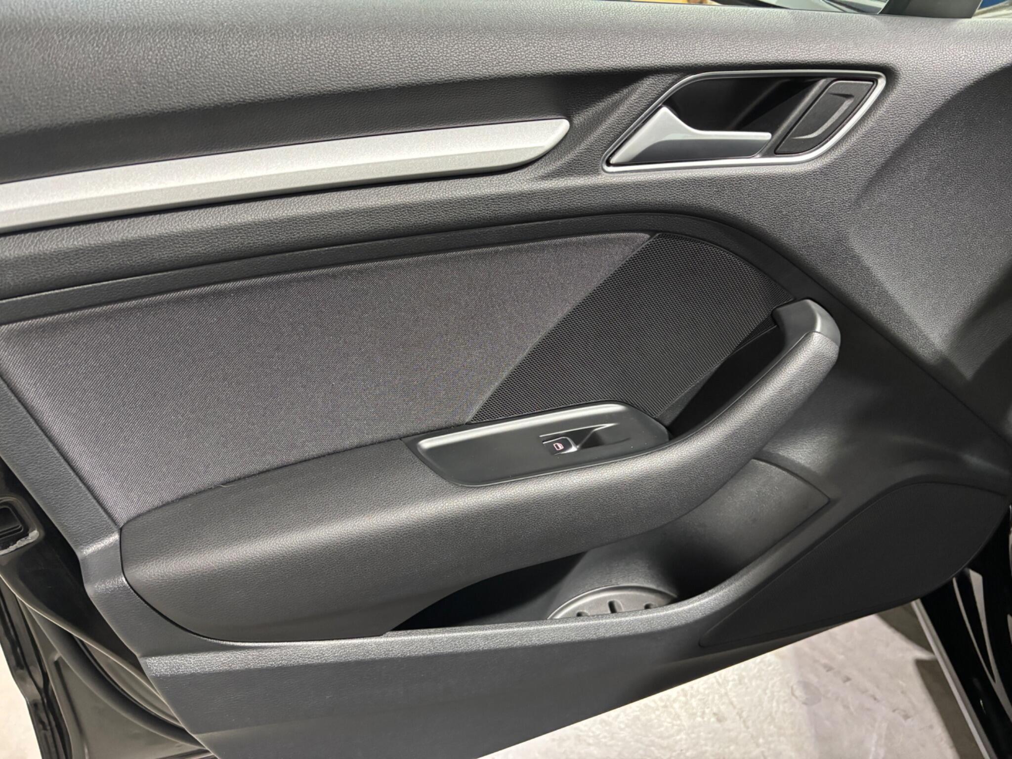 Audi A3 view 13
