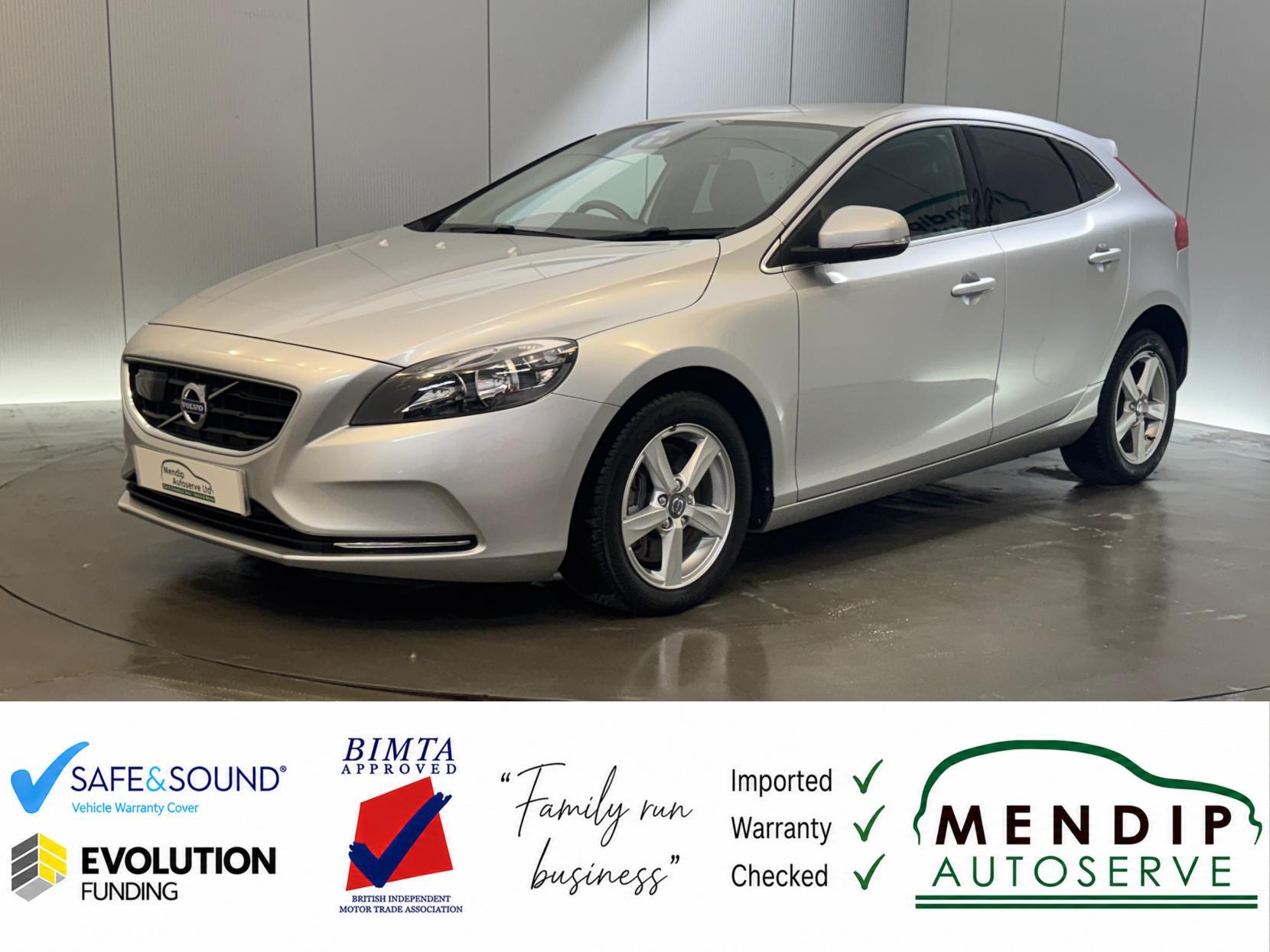 Volvo V40 view 52