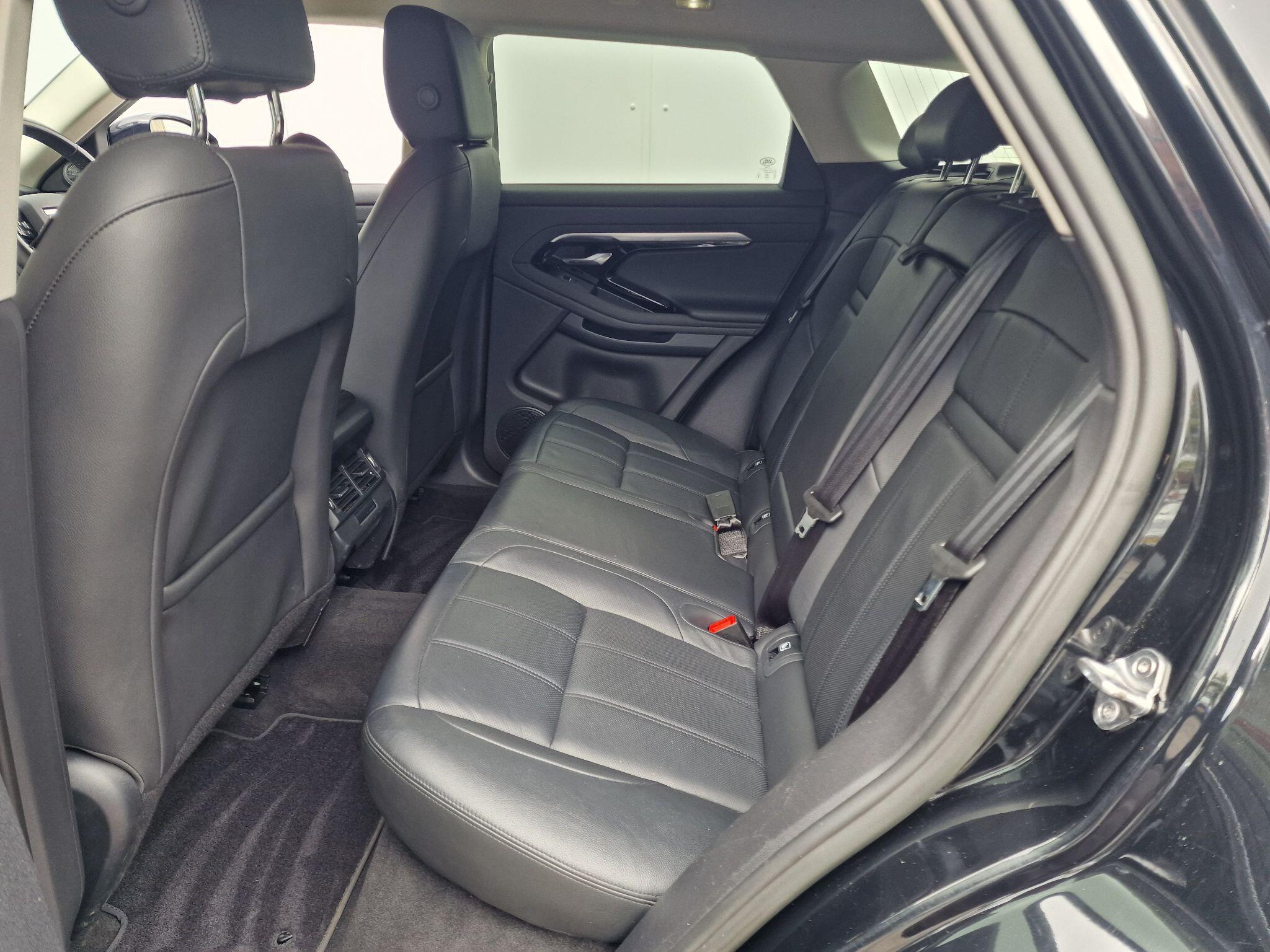 Land Rover Range Rover Evoque view 43