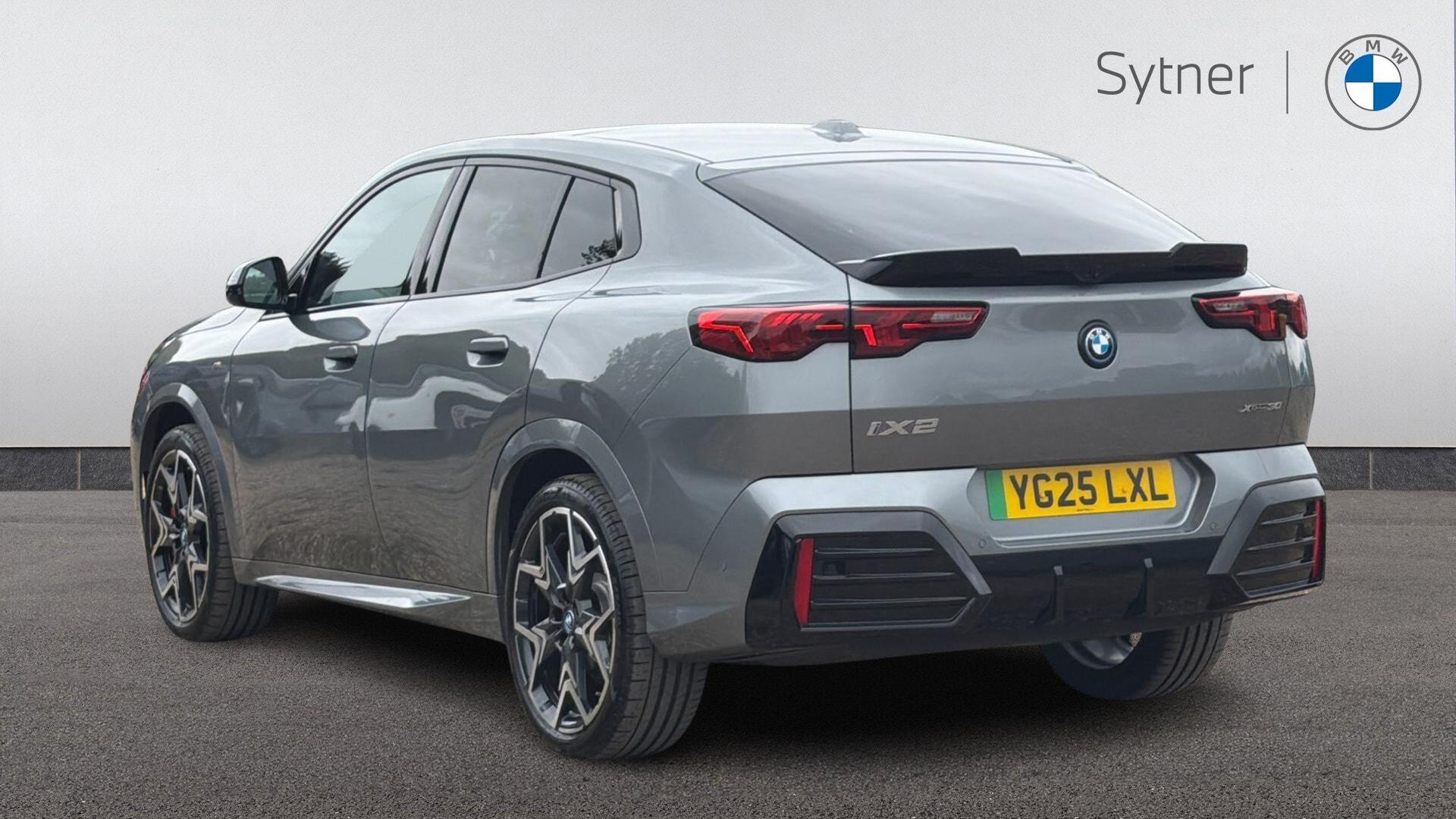 BMW Ix2 view 2