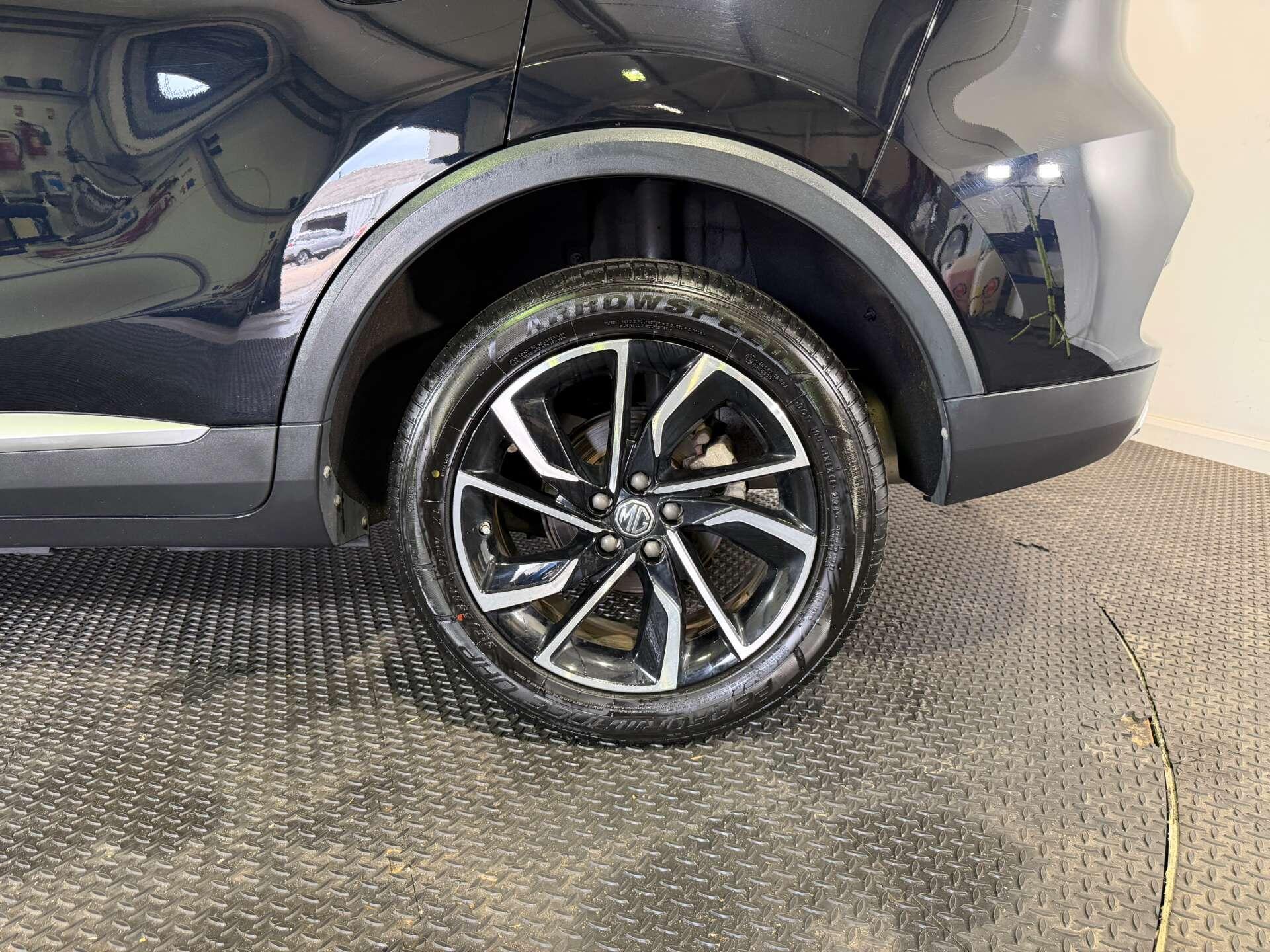MG ZS view 67