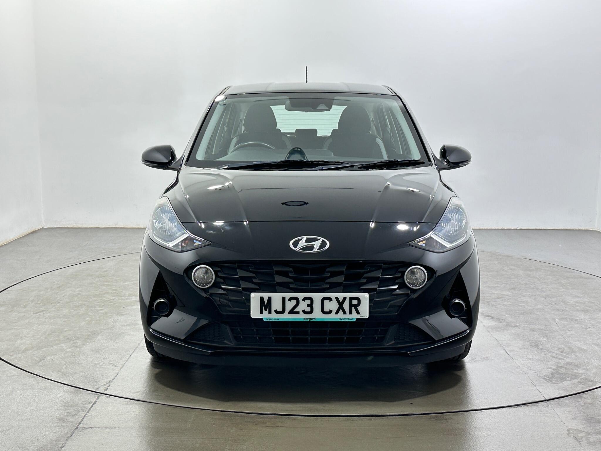 Hyundai I10 view 3