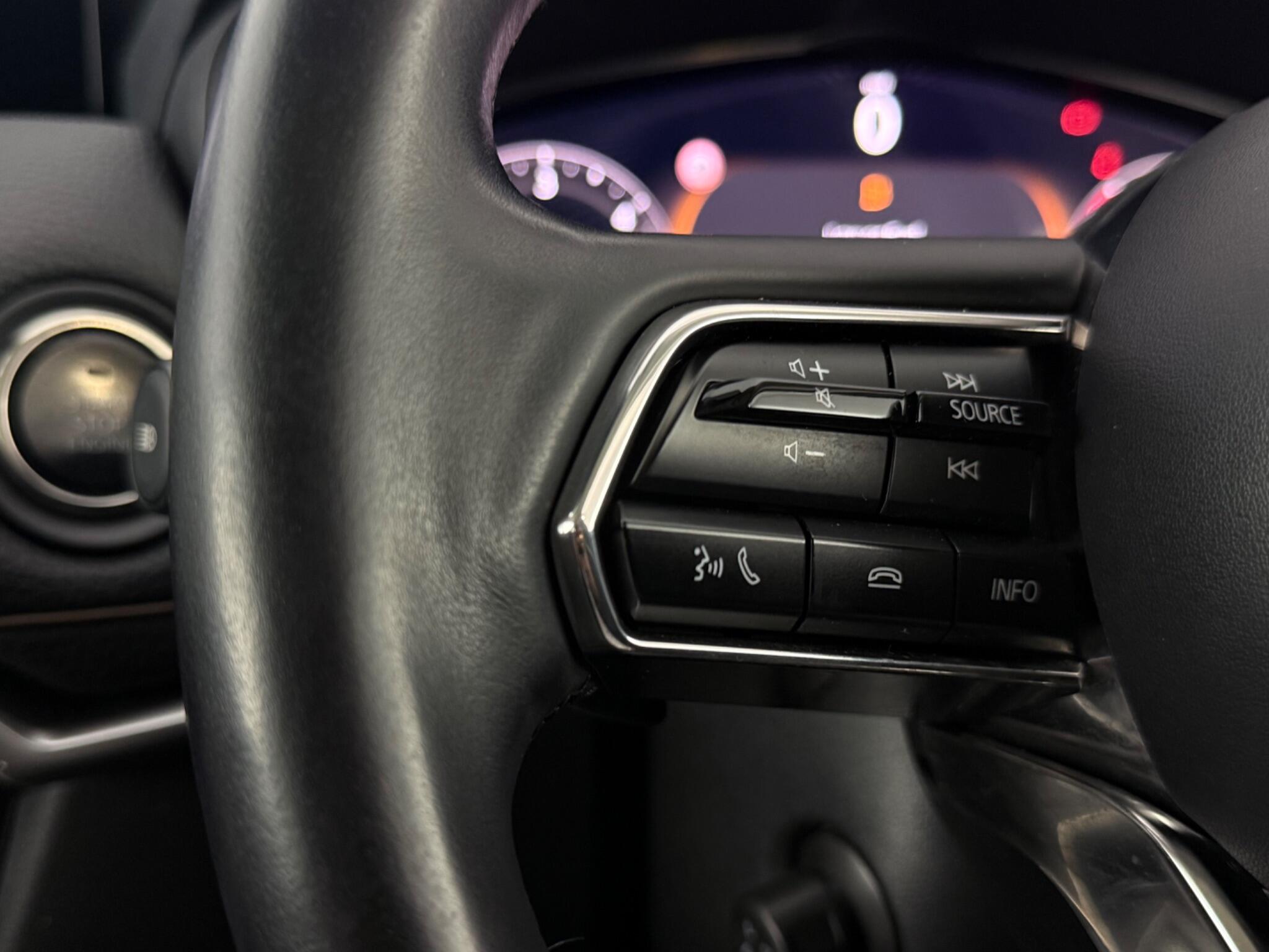 Mazda CX-60 view 14