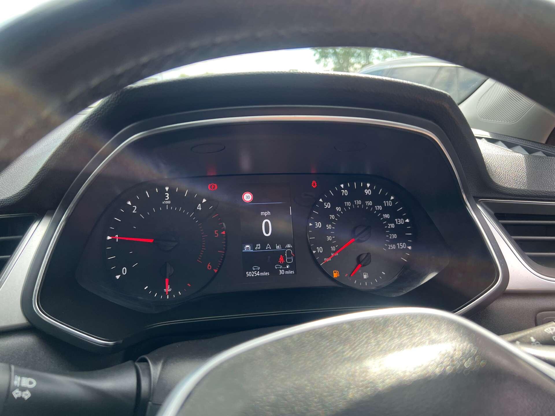 Renault Captur view 21