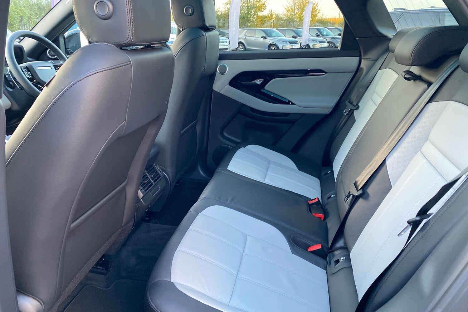 Land Rover Range Rover Evoque view 16