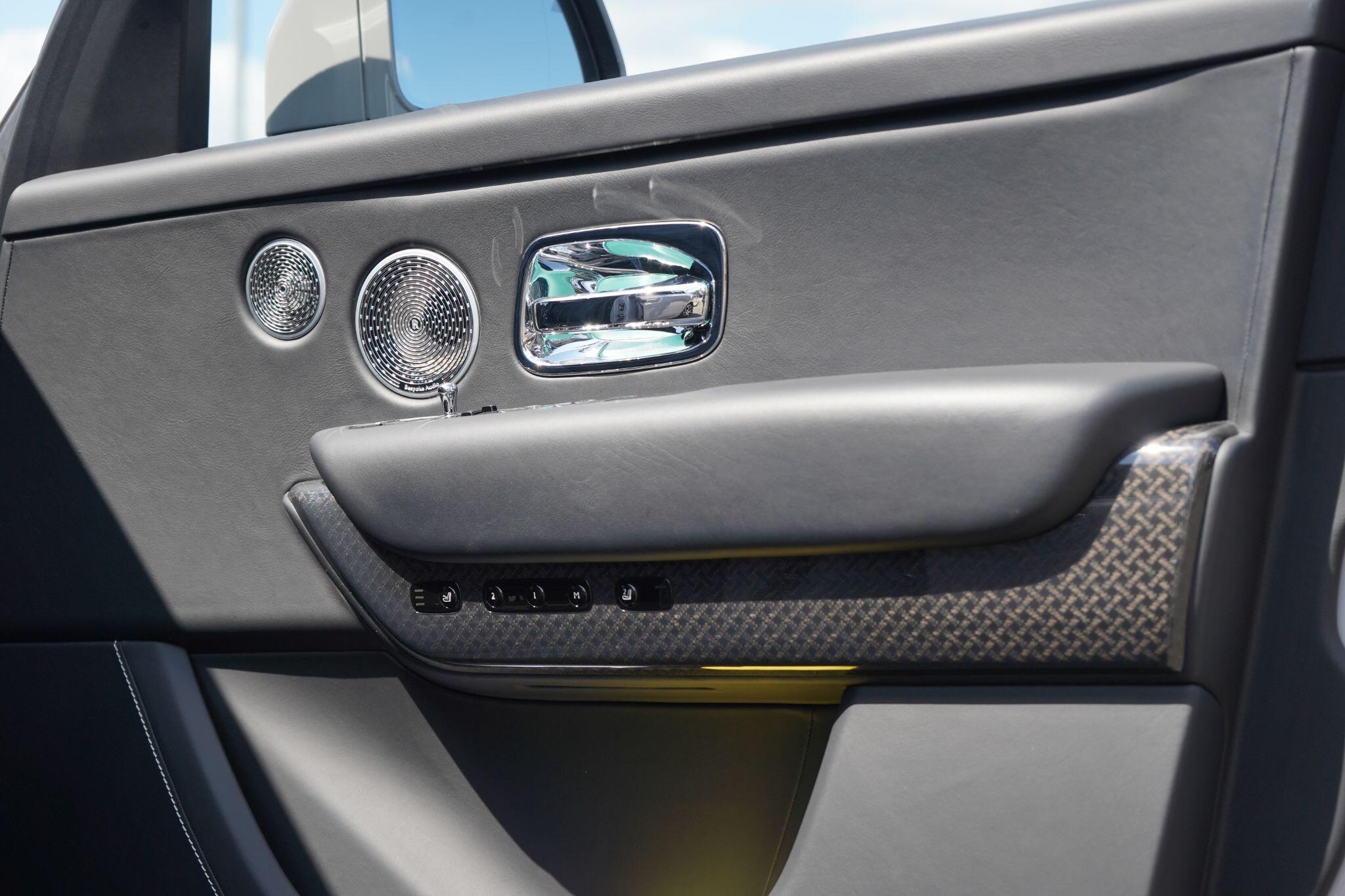 Rolls-Royce Cullinan view 19